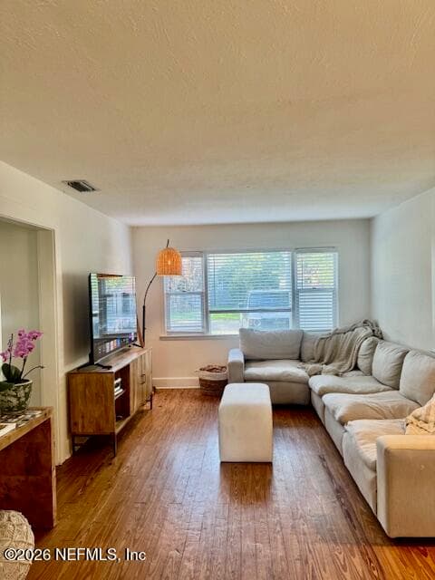 Photo 2 of 1166 3rd Avenue N, Jacksonville Beach, FL 32250