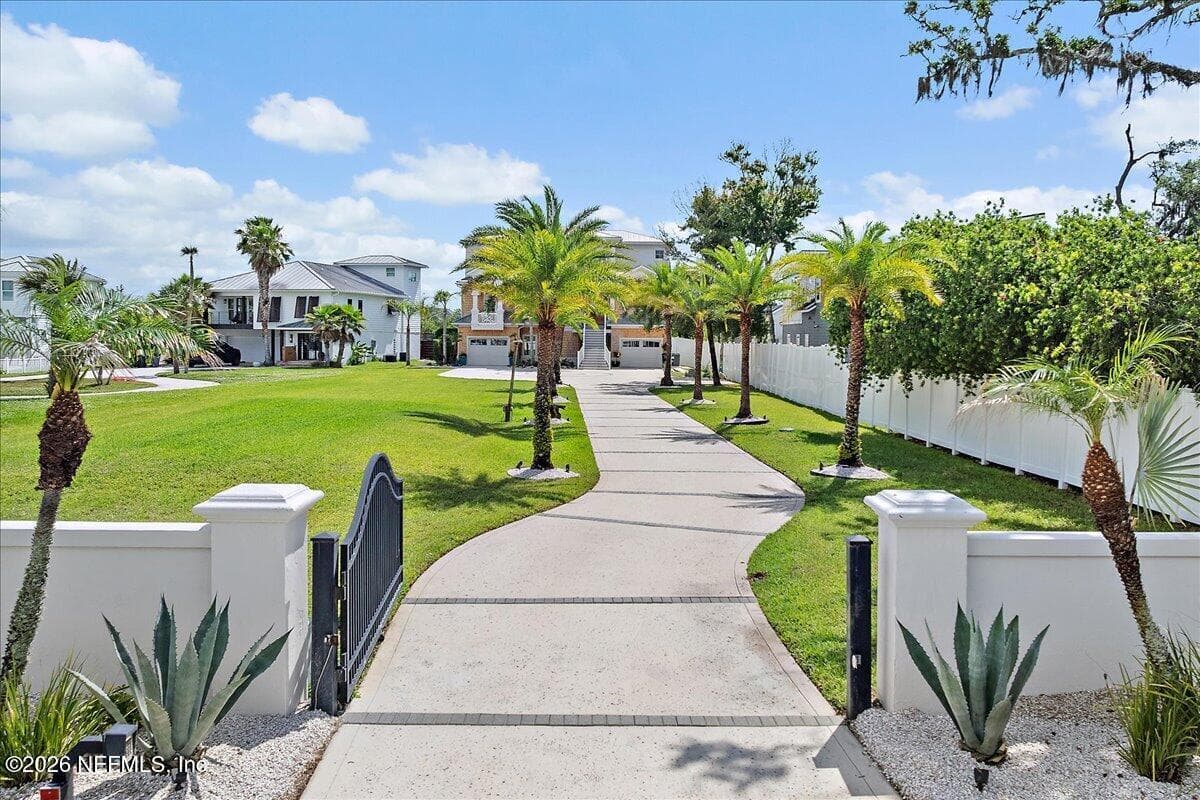 Photo 5 of 350 N ROSCOE Boulevard, Ponte Vedra Beach, FL 32082