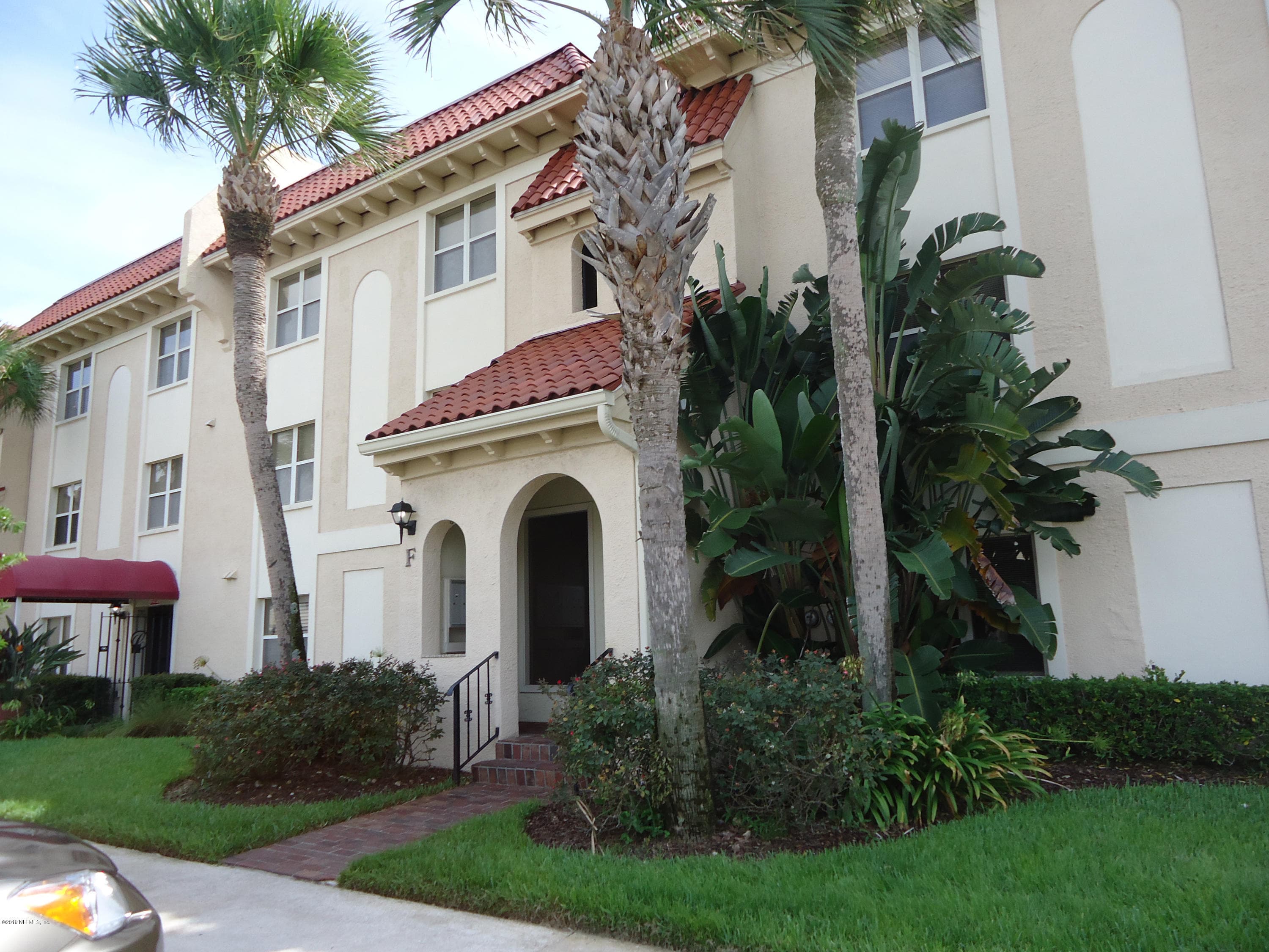 Photo 4 of 10 10TH Street 33, Atlantic Beach, FL 32233