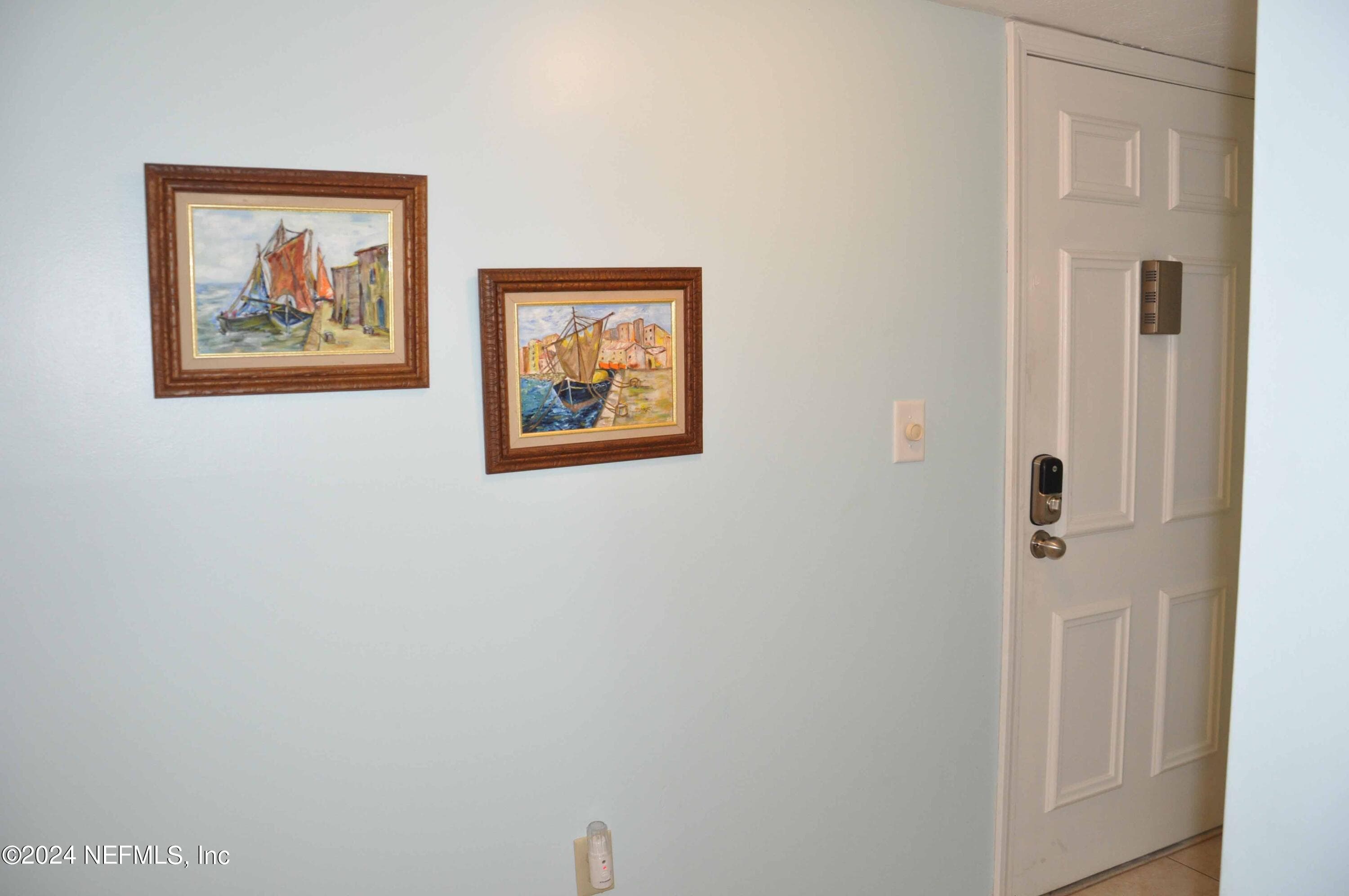 Photo 5 of 10 10TH Street 33, Atlantic Beach, FL 32233