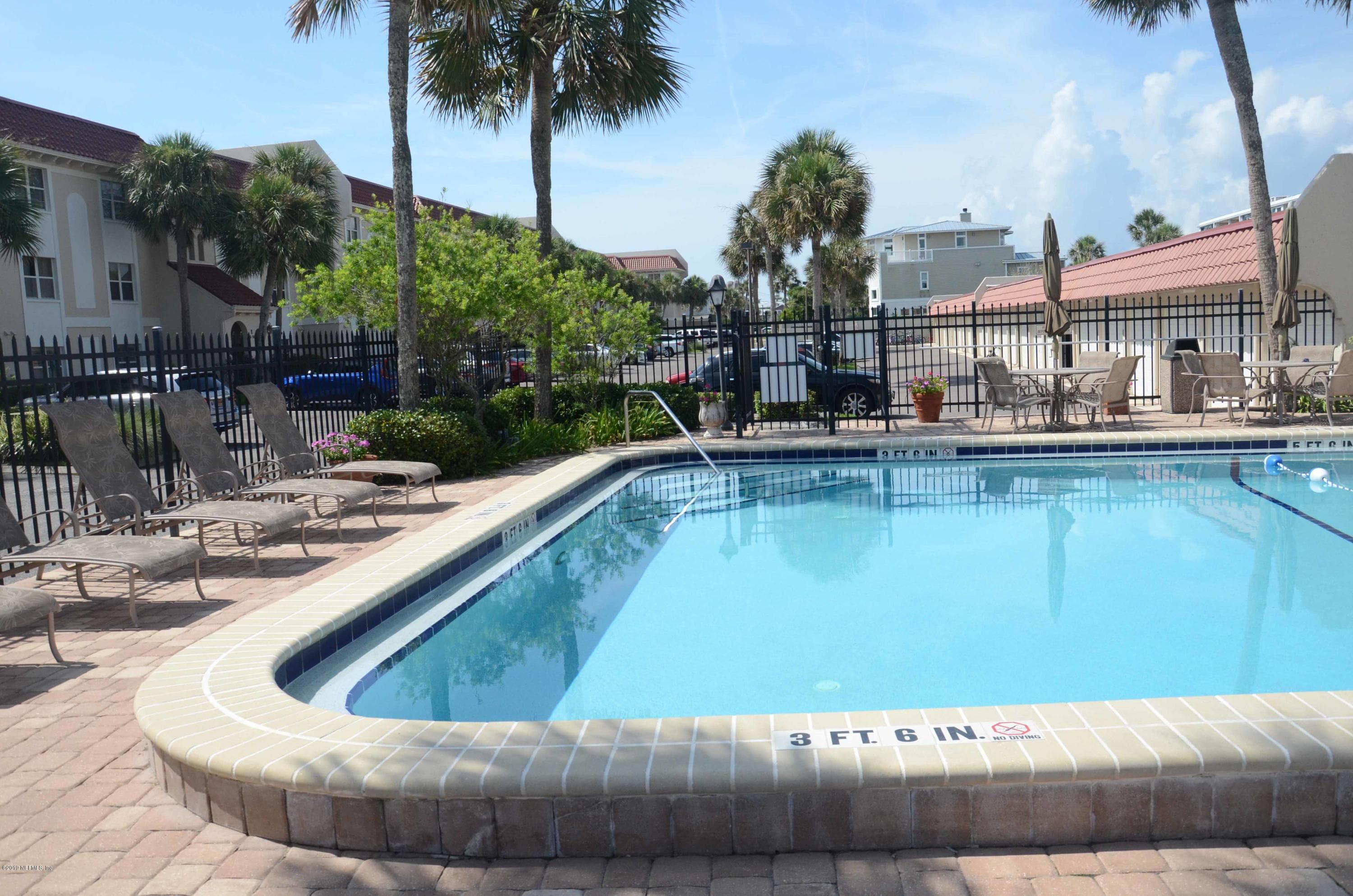 Photo 29 of 10 10TH Street 33, Atlantic Beach, FL 32233