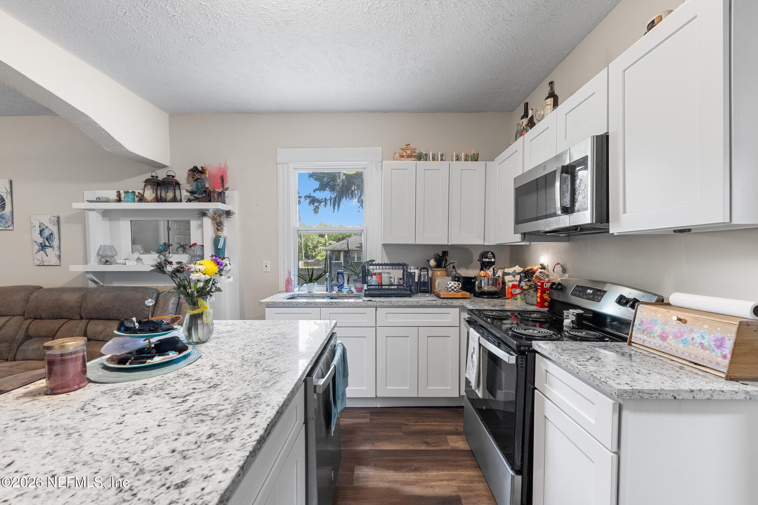 Photo 8 of 4003 WALNUT Street, Jacksonville, FL 32206