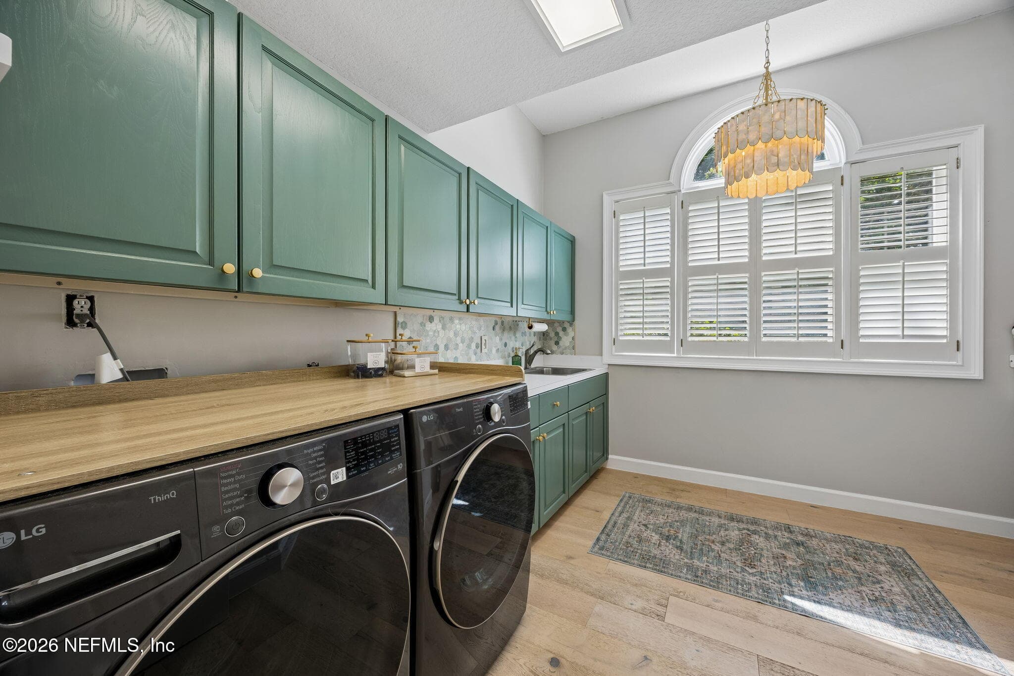 Large laundry room with sink. — 5070 BENTGRASS Circle, Ponte Vedra Beach, FL 32082