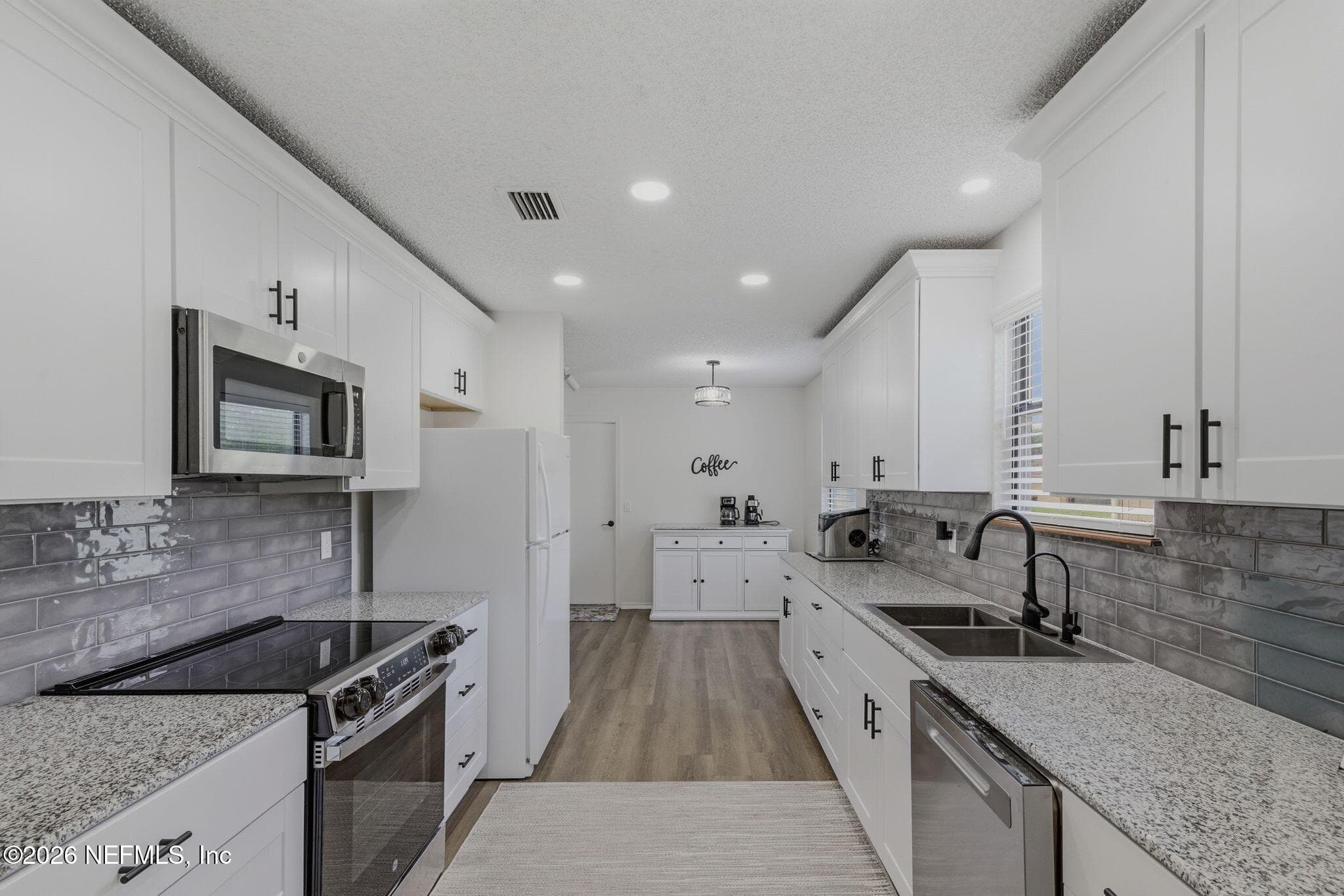 Photo 10 of 1335 BEE Street N, Orange Park, FL 32065