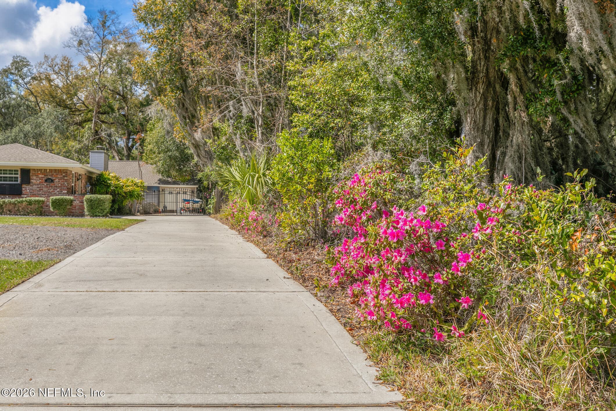 Photo 10 of 2320 HOLLY LEAF Lane, Orange Park, FL 32073