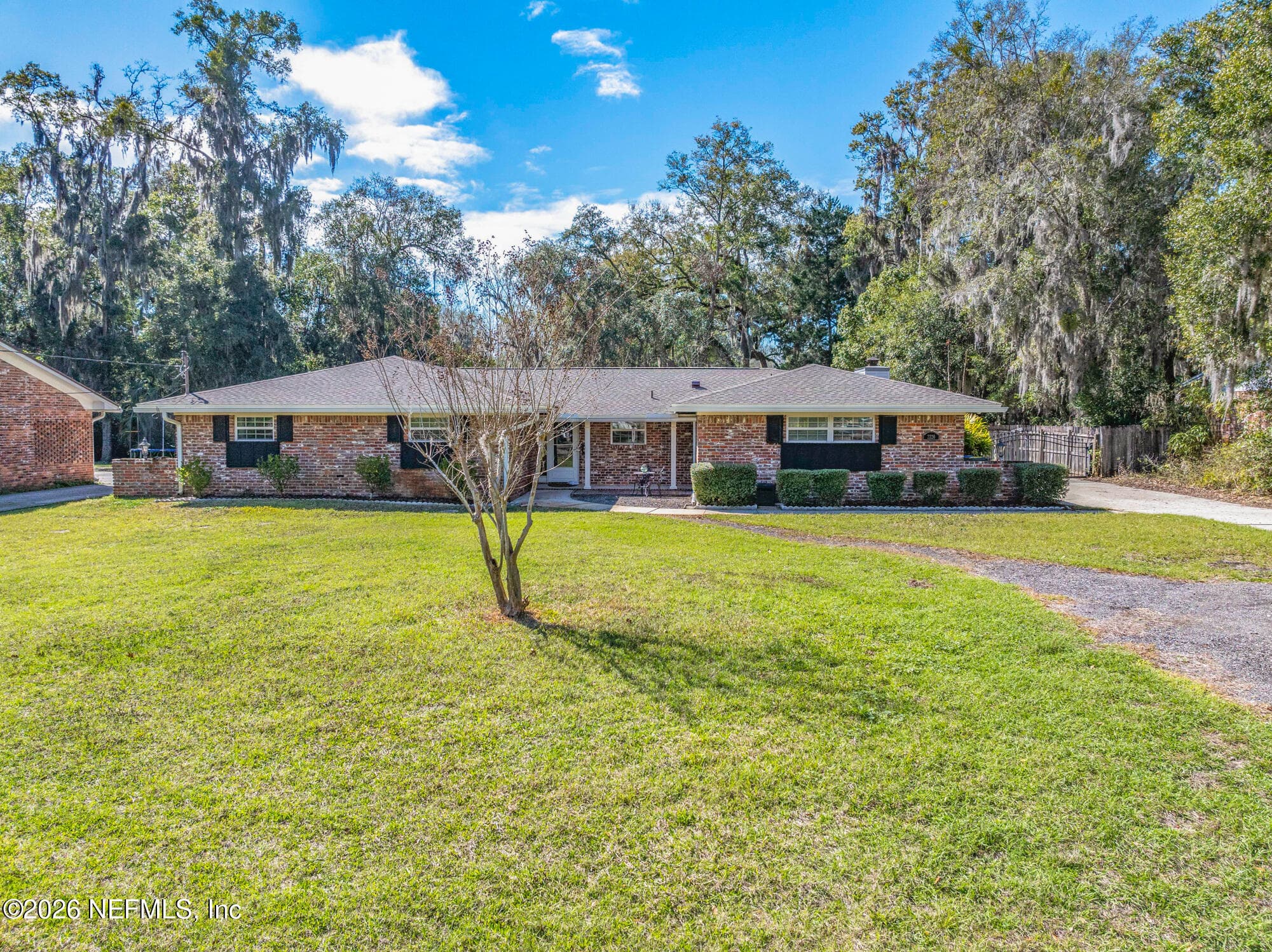 Photo 5 of 2320 HOLLY LEAF Lane, Orange Park, FL 32073