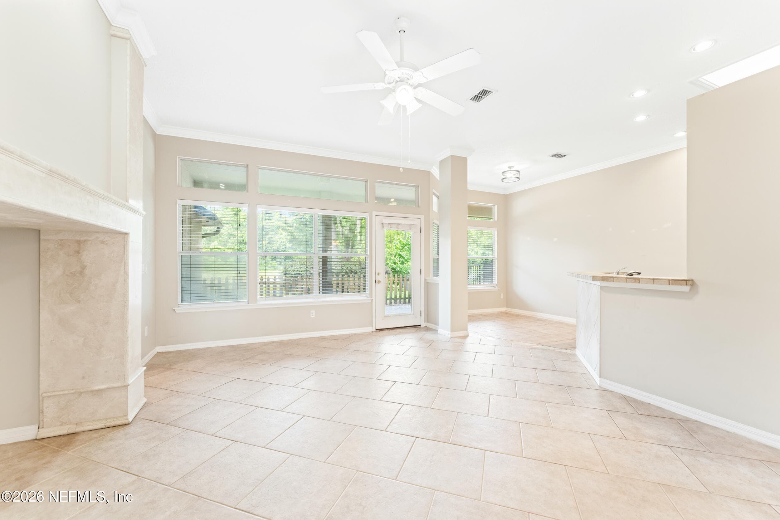 Photo 11 of 893 BLACKBERRY Lane, St. Johns, FL 32259