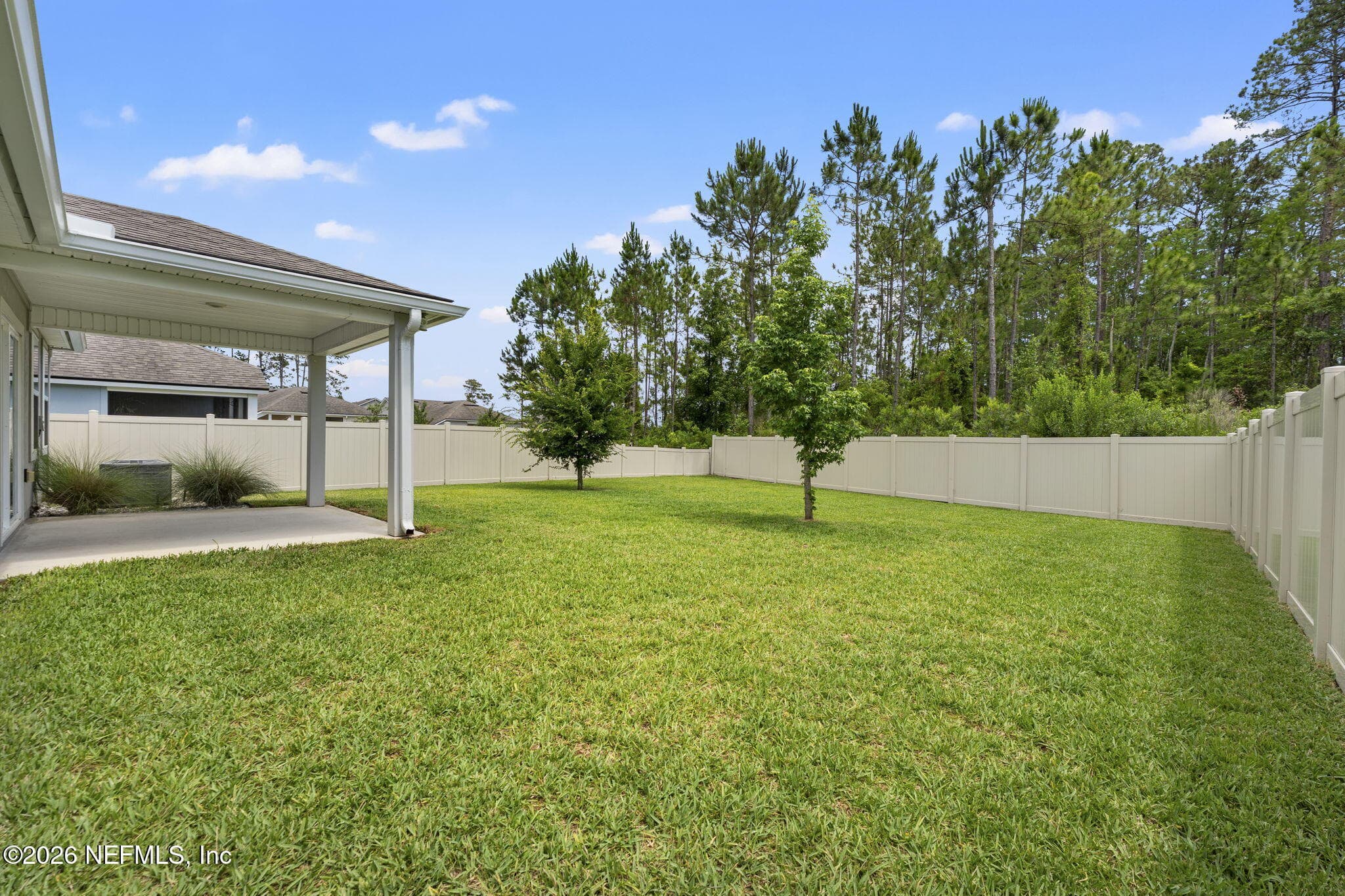 Private Backyard with Preserve Views — 70550 WINDING RIVER Drive, Yulee, FL 32097