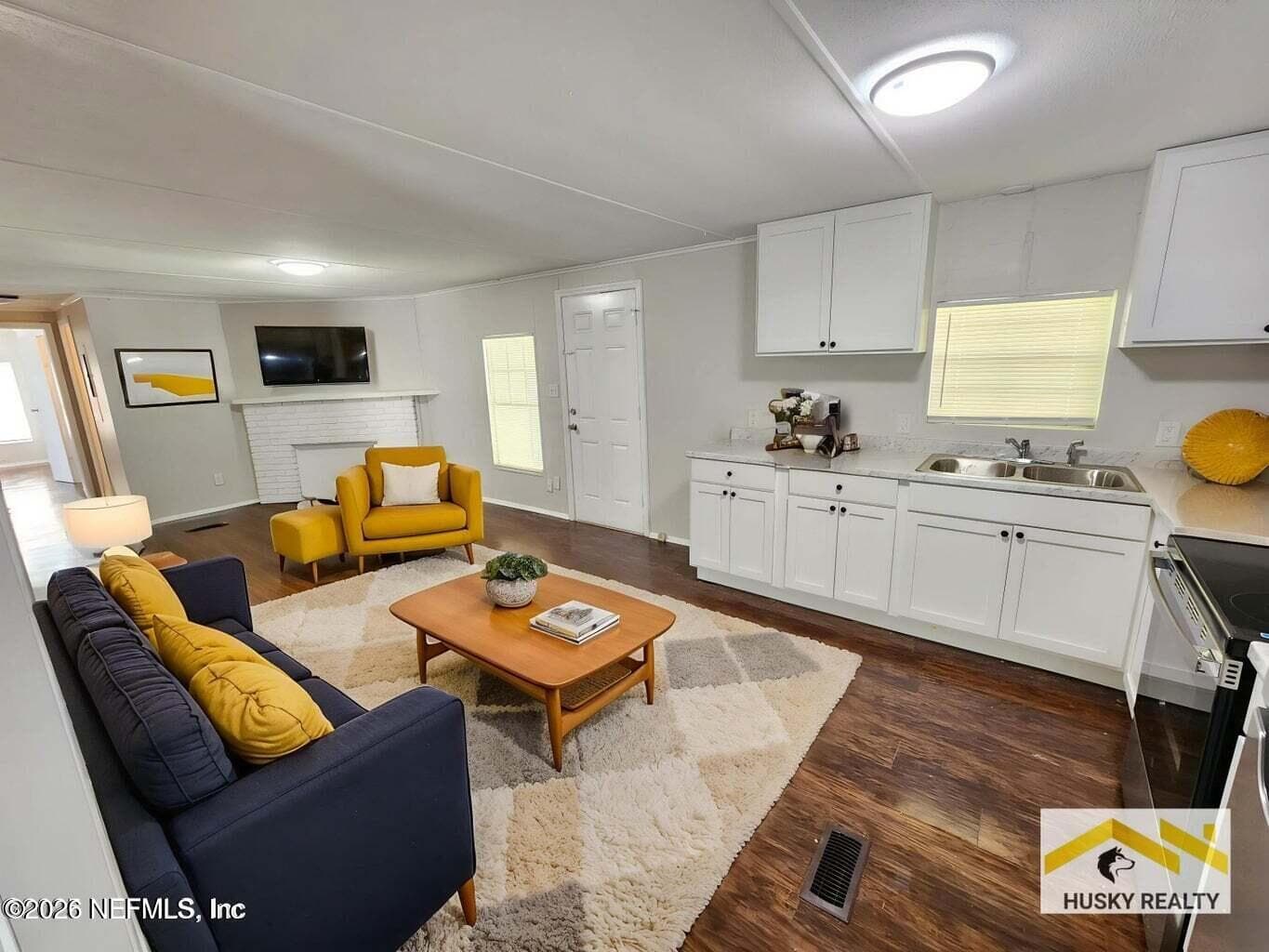 Photo 6 of 5827 AUGO Lane, Jacksonville, FL 32244