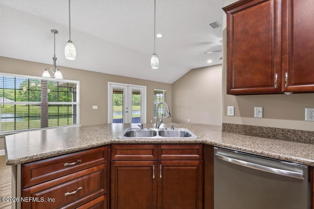 Photo 25 of 53702 CARRINGTON Drive, Callahan, FL 32011