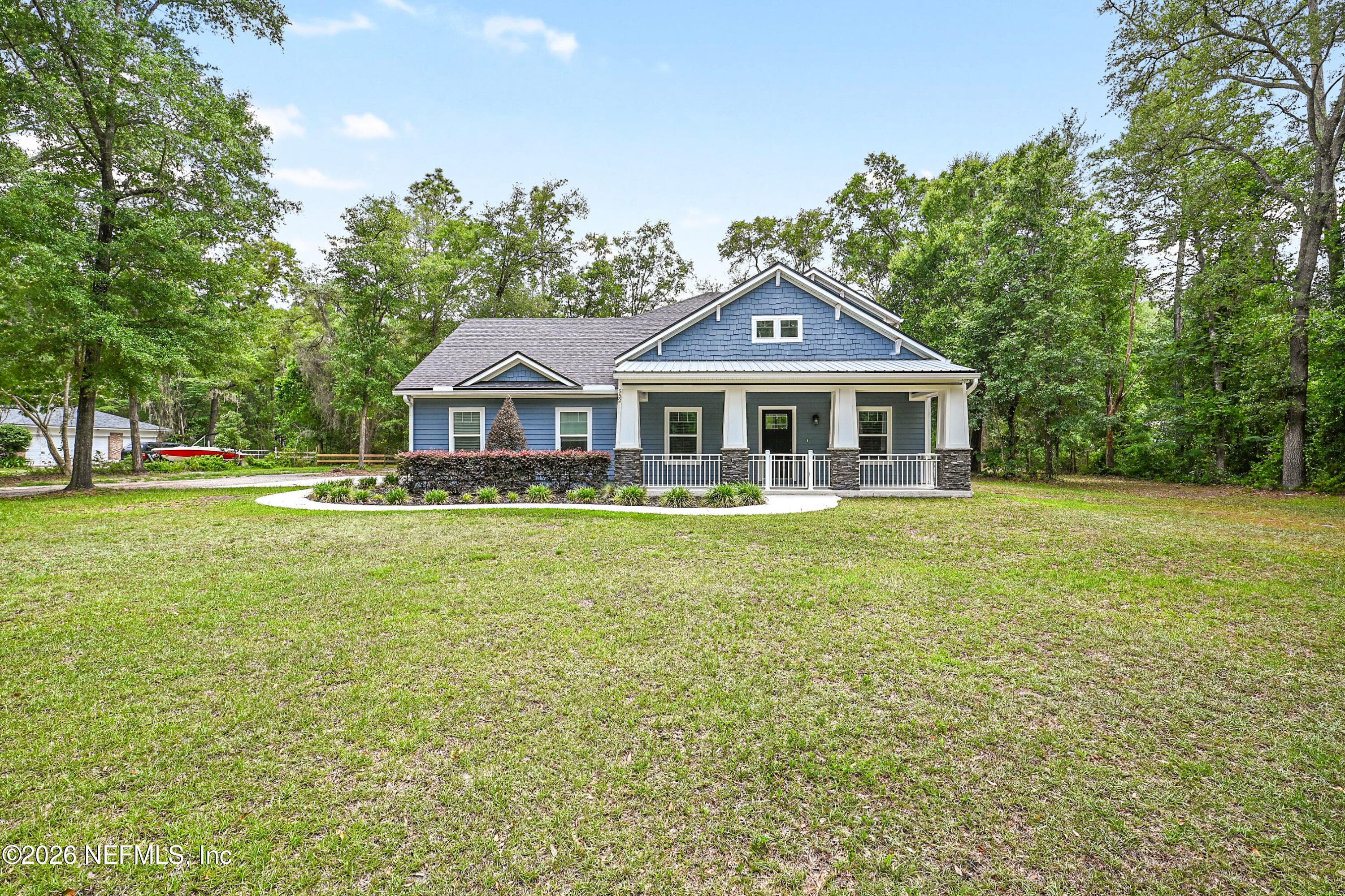 Photo 2 of 552 ARTHUR MOORE Drive, Green Cove Springs, FL 32043
