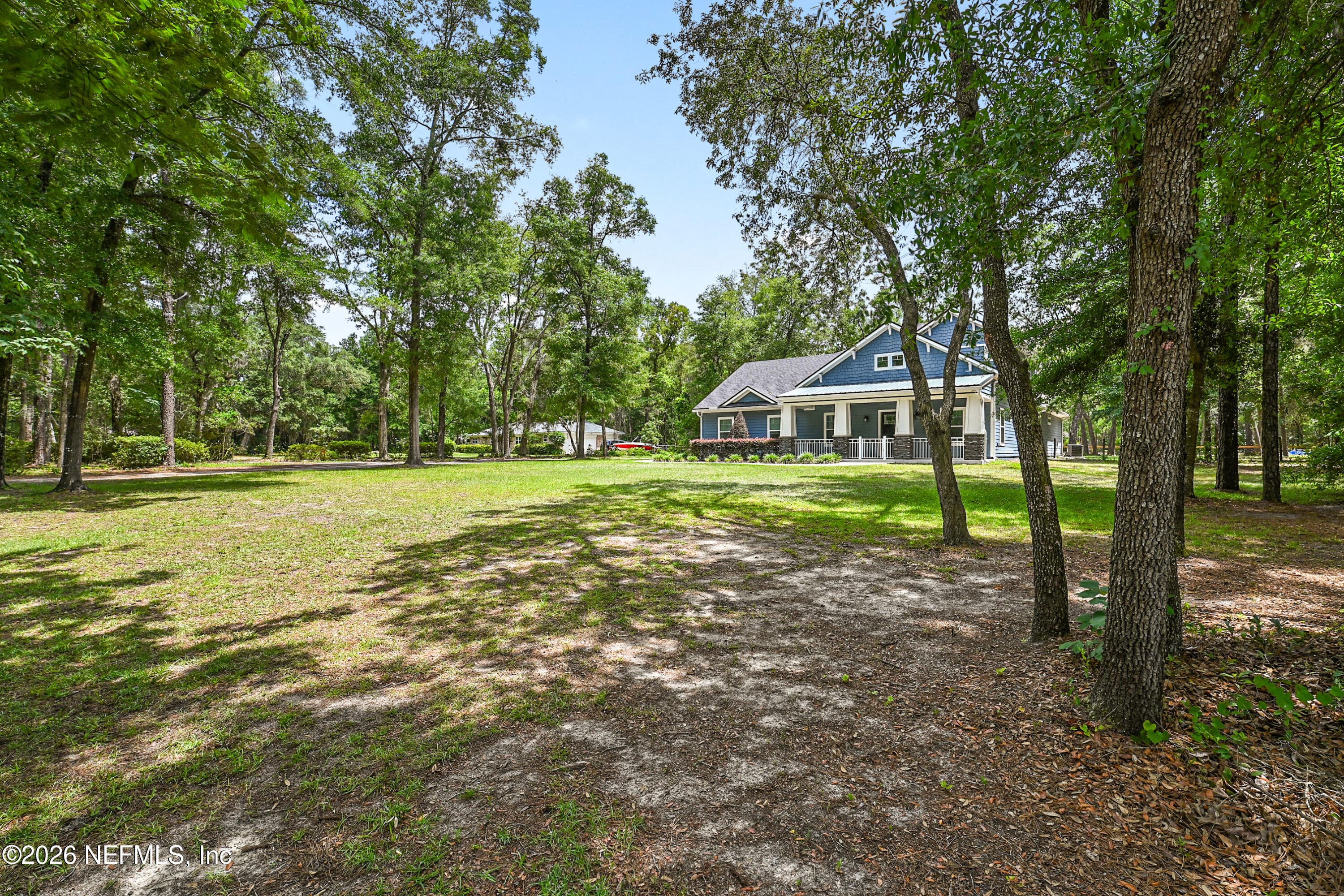 Photo 8 of 552 ARTHUR MOORE Drive, Green Cove Springs, FL 32043