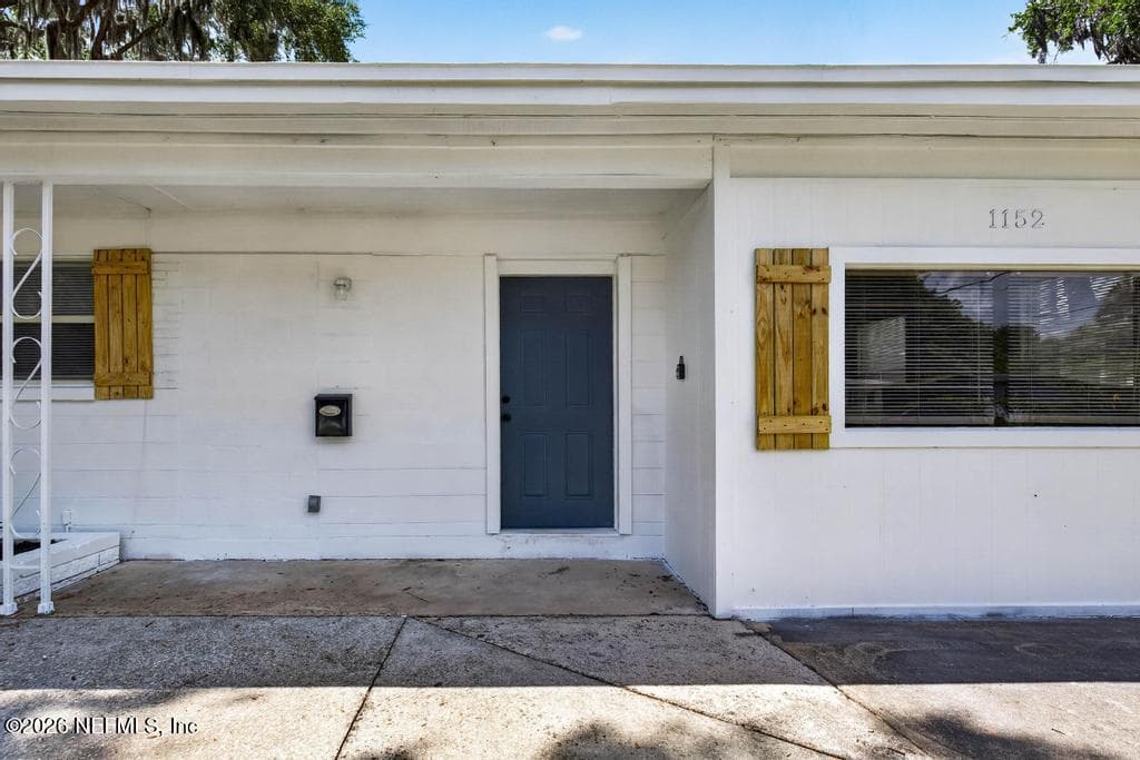 Photo 4 of 1152 SEBAGO Avenue N, Atlantic Beach, FL 32233