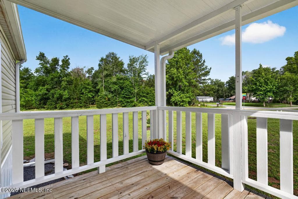 Photo 16 of 44480 SWALLOWFORK Avenue, Callahan, FL 32011