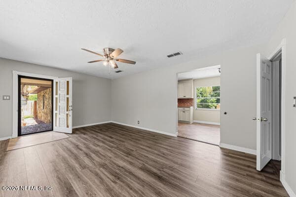 Photo 6 of 3919 ELDRIDGE Avenue, Orange Park, FL 32073