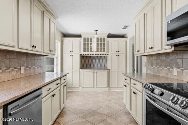 Photo 10 of 3919 ELDRIDGE Avenue, Orange Park, FL 32073