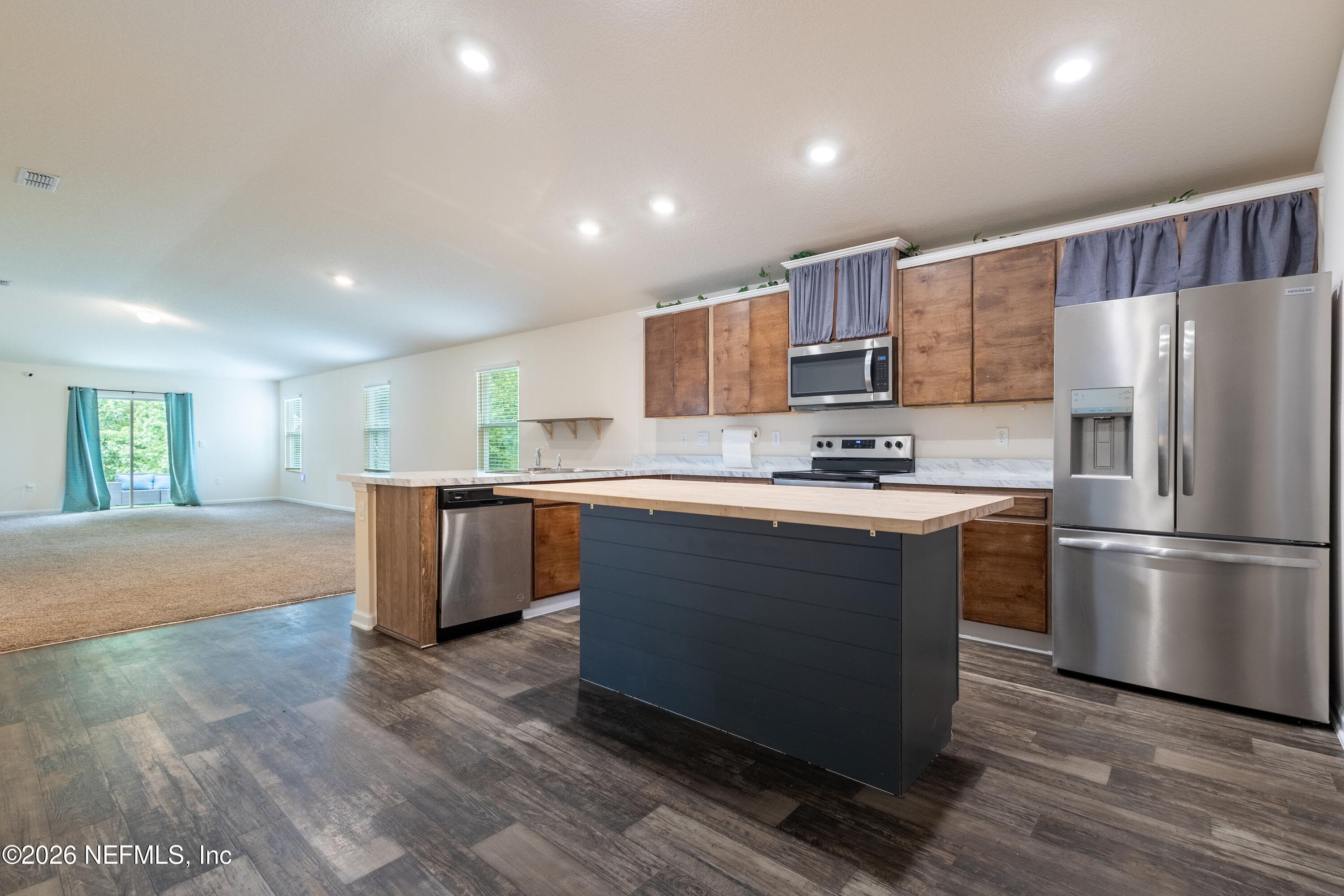 Photo 6 of 2446 OAK STREAM Drive, Green Cove Springs, FL 32043