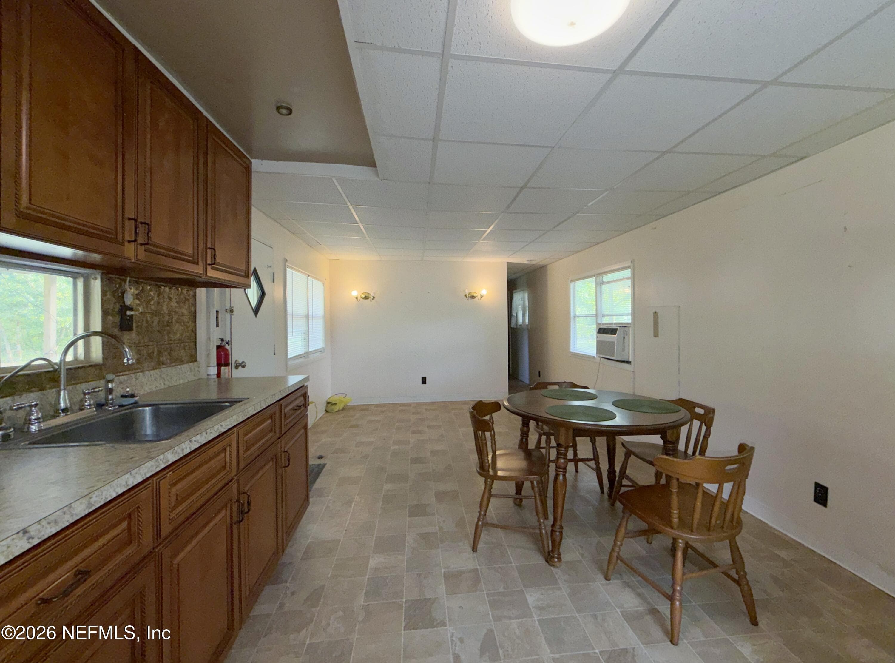 Photo 16 of 110 PLANTATION Circle, Palatka, FL 32177