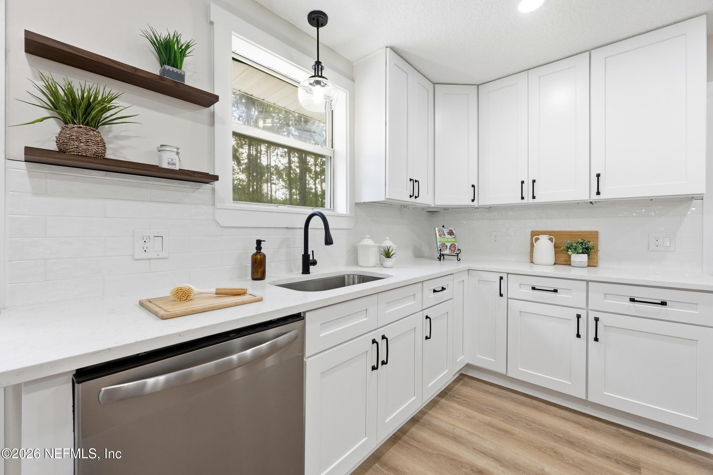 Photo 11 of 201 DOW Court, Green Cove Springs, FL 32043