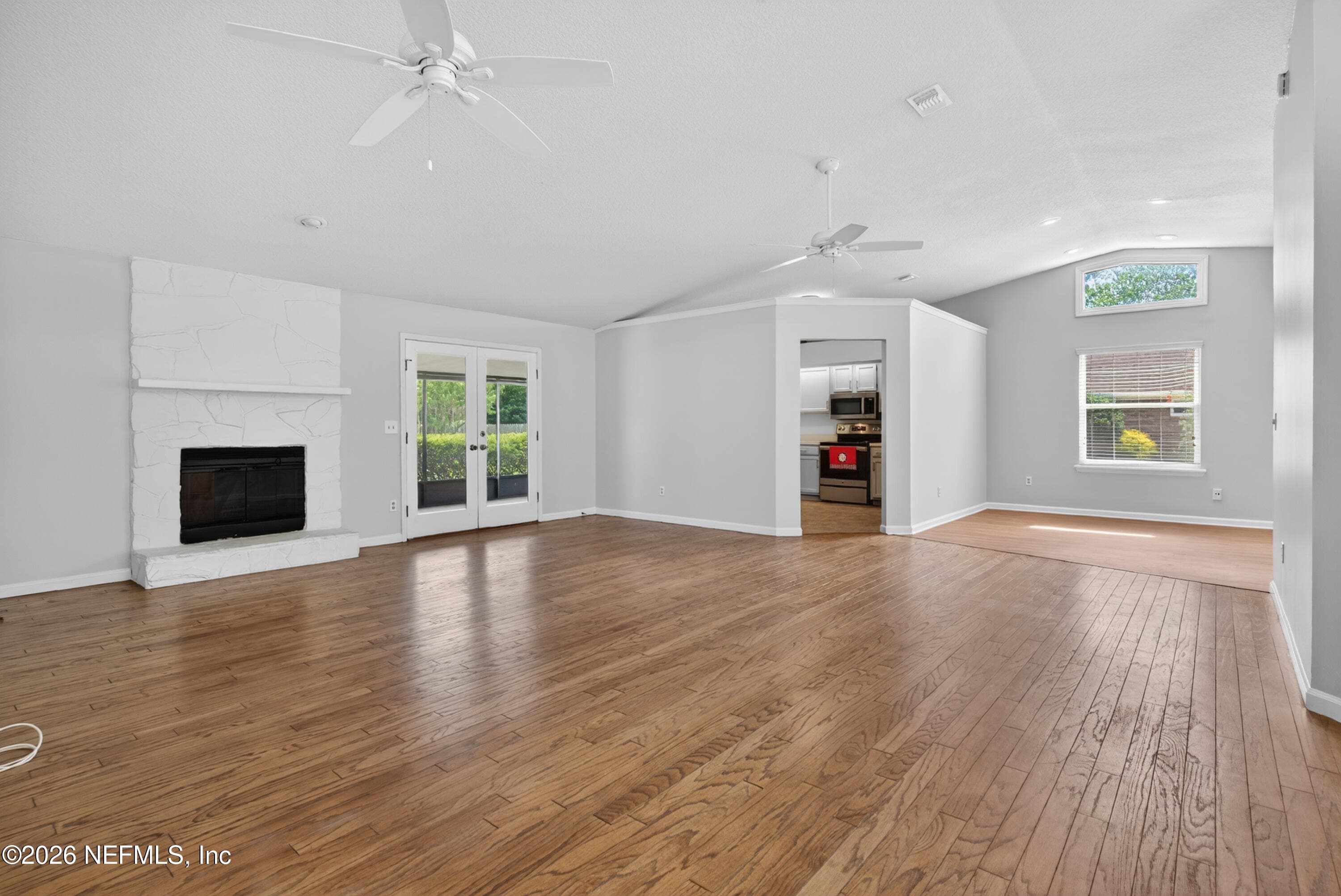 Photo 8 of 622 VALLEY FORGE Road N, Neptune Beach, FL 32266