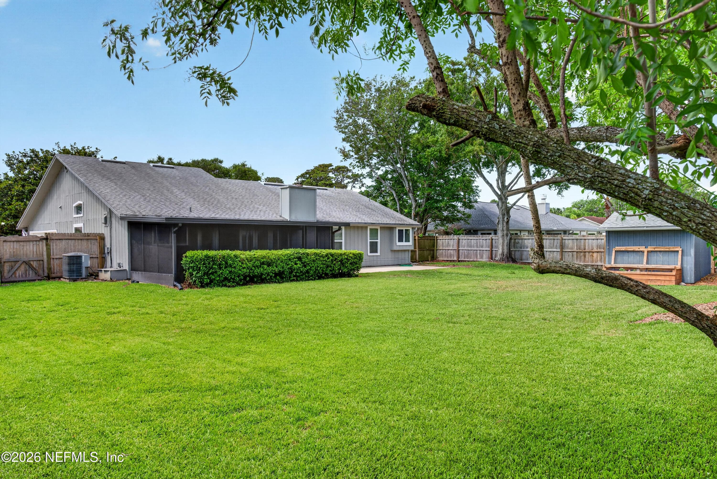 Photo 33 of 622 VALLEY FORGE Road N, Neptune Beach, FL 32266