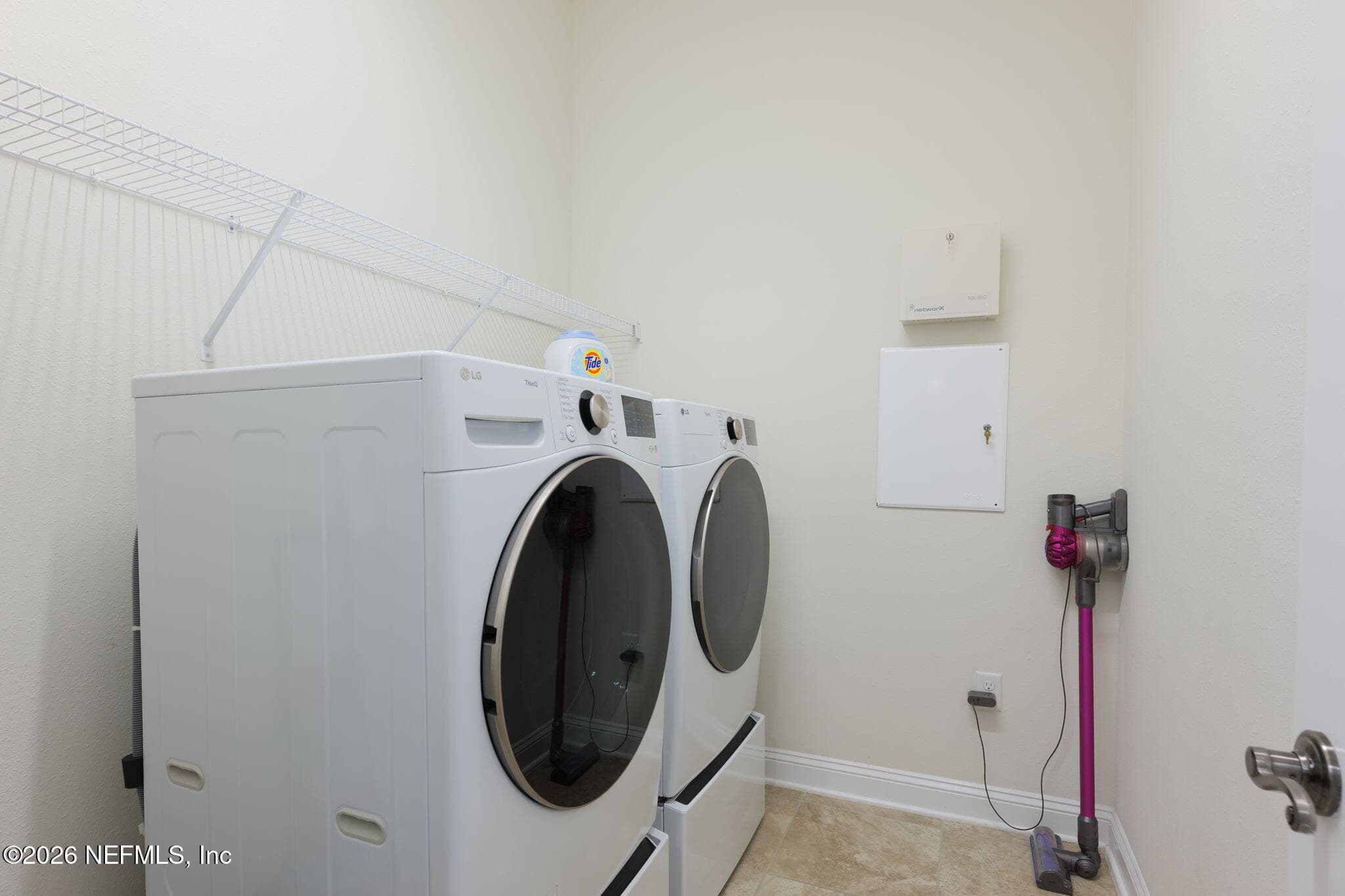Photo 46 of 3092 BRETTUNGAR Drive, Jacksonville, FL 32246