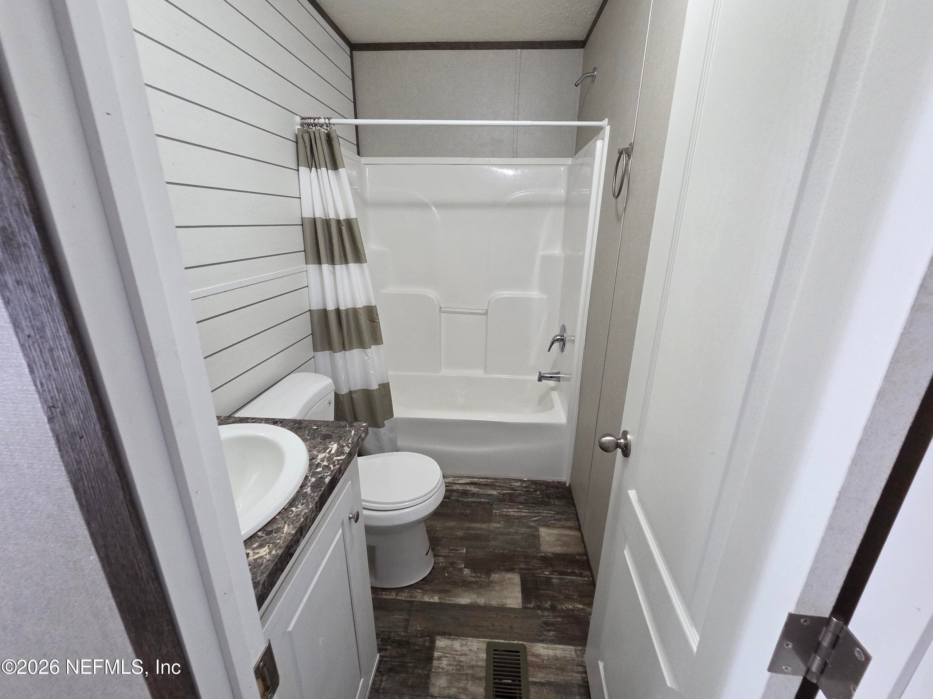 Photo 11 of 5515 118TH Street, Jacksonville, FL 32244