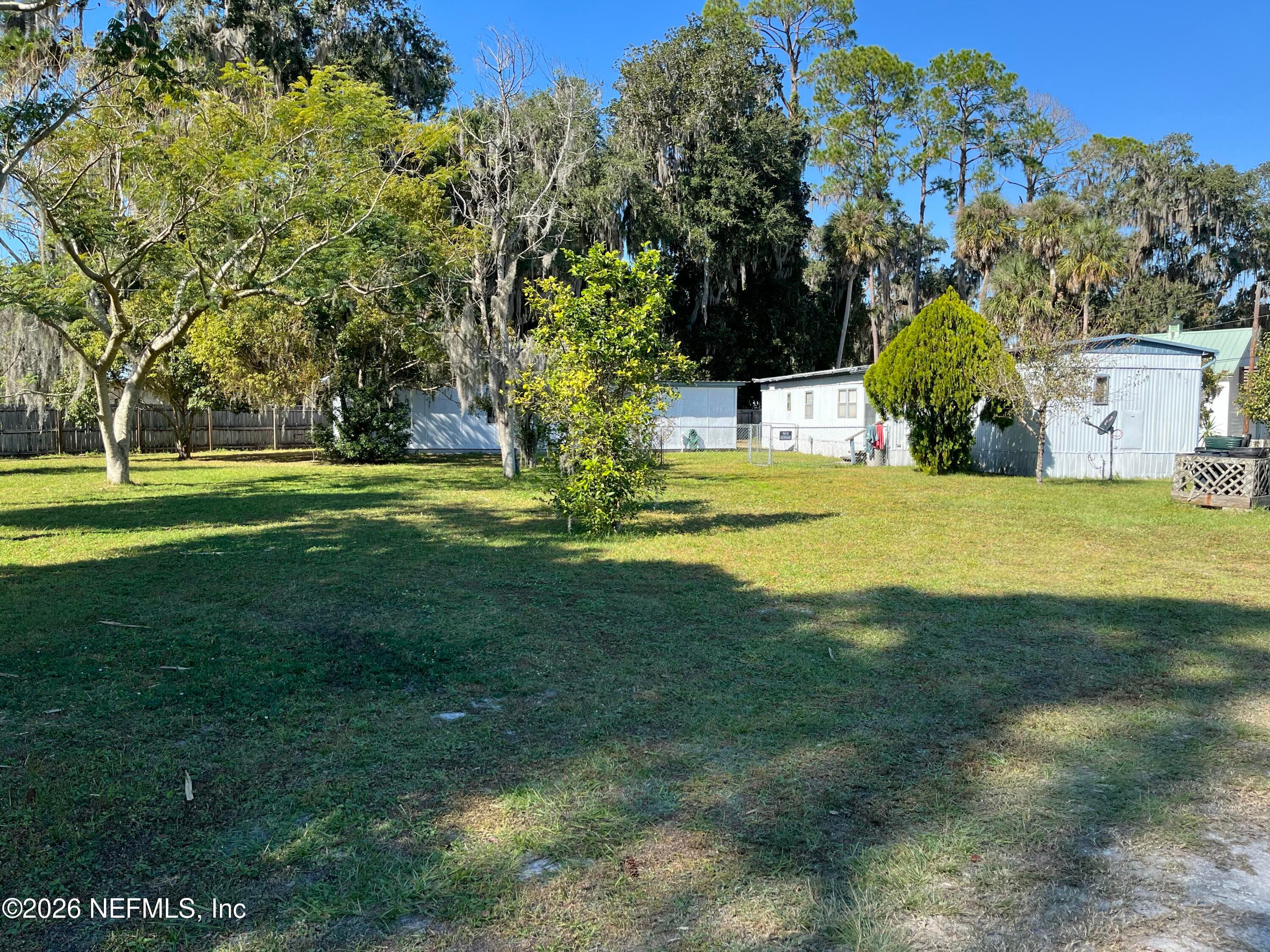 101 HUMMINGBIRD Trail, Crescent City, FL 32112