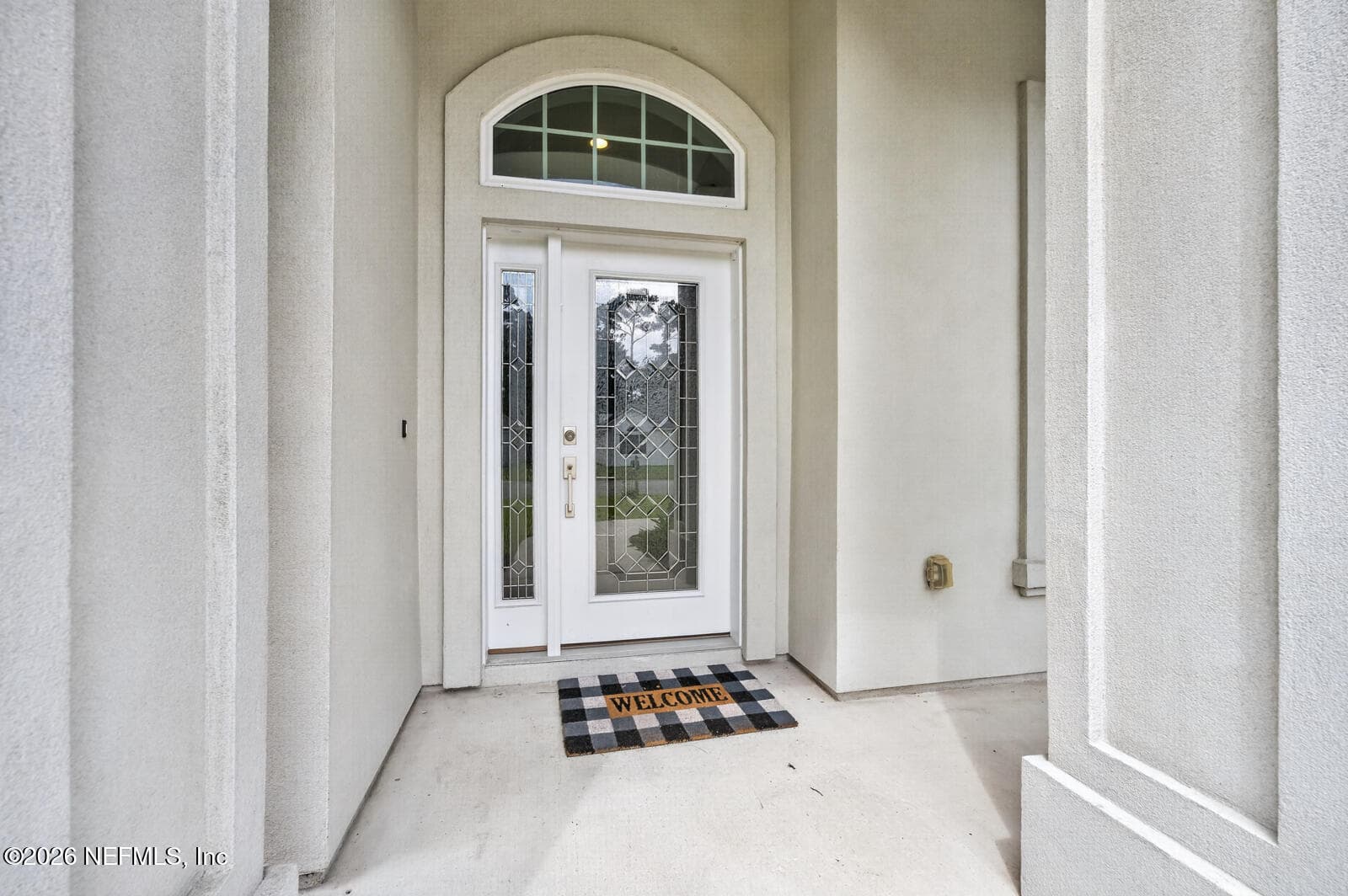 Photo 4 of 1720 E TALL TREE Drive, Jacksonville, FL 32224