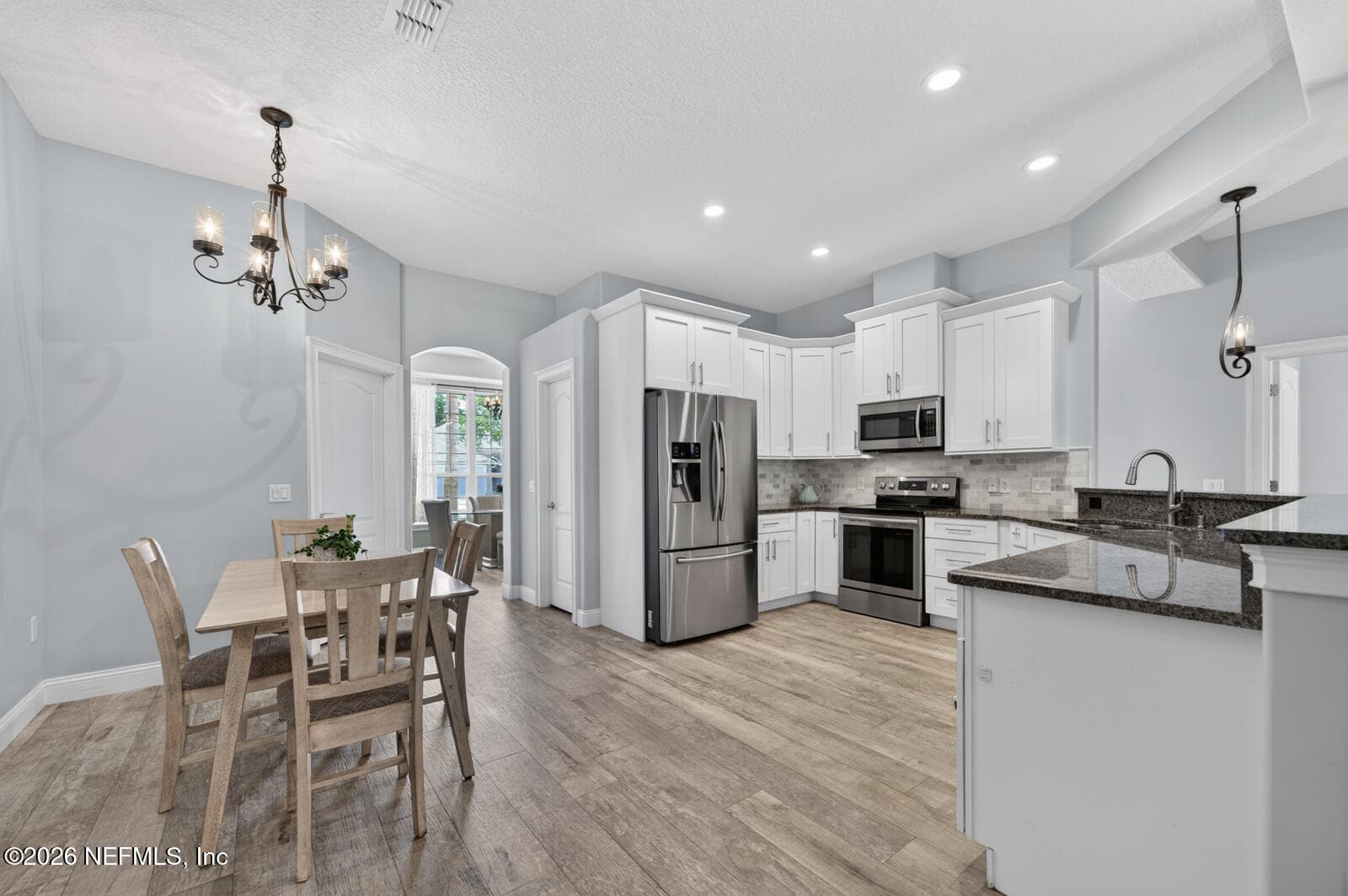 Photo 19 of 1720 E TALL TREE Drive, Jacksonville, FL 32224