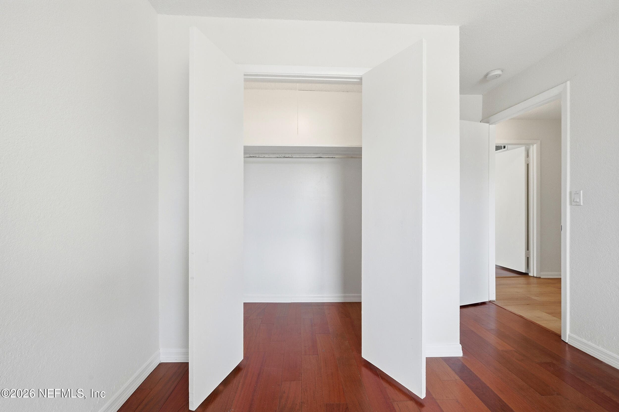 Light and bright with large closet and wood floors — 695 N A1A 25, Ponte Vedra Beach, FL 32082