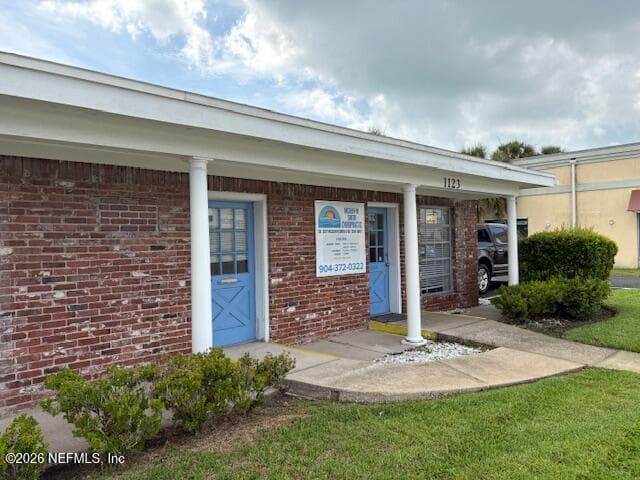 Photo 2 of 1131 3RD Street N, Jacksonville Beach, FL 32250