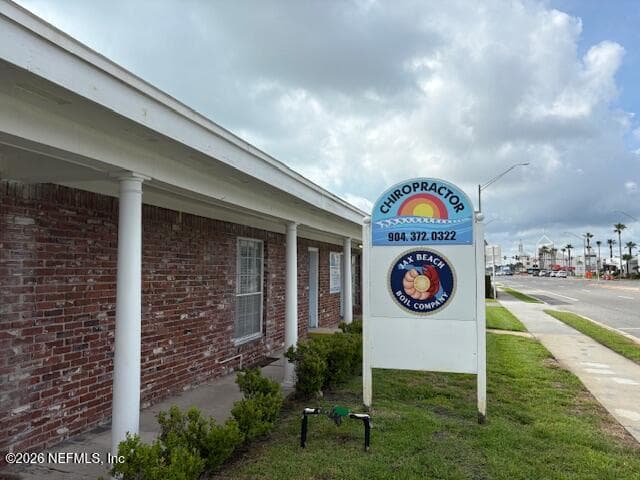 Photo 4 of 1131 3RD Street N, Jacksonville Beach, FL 32250