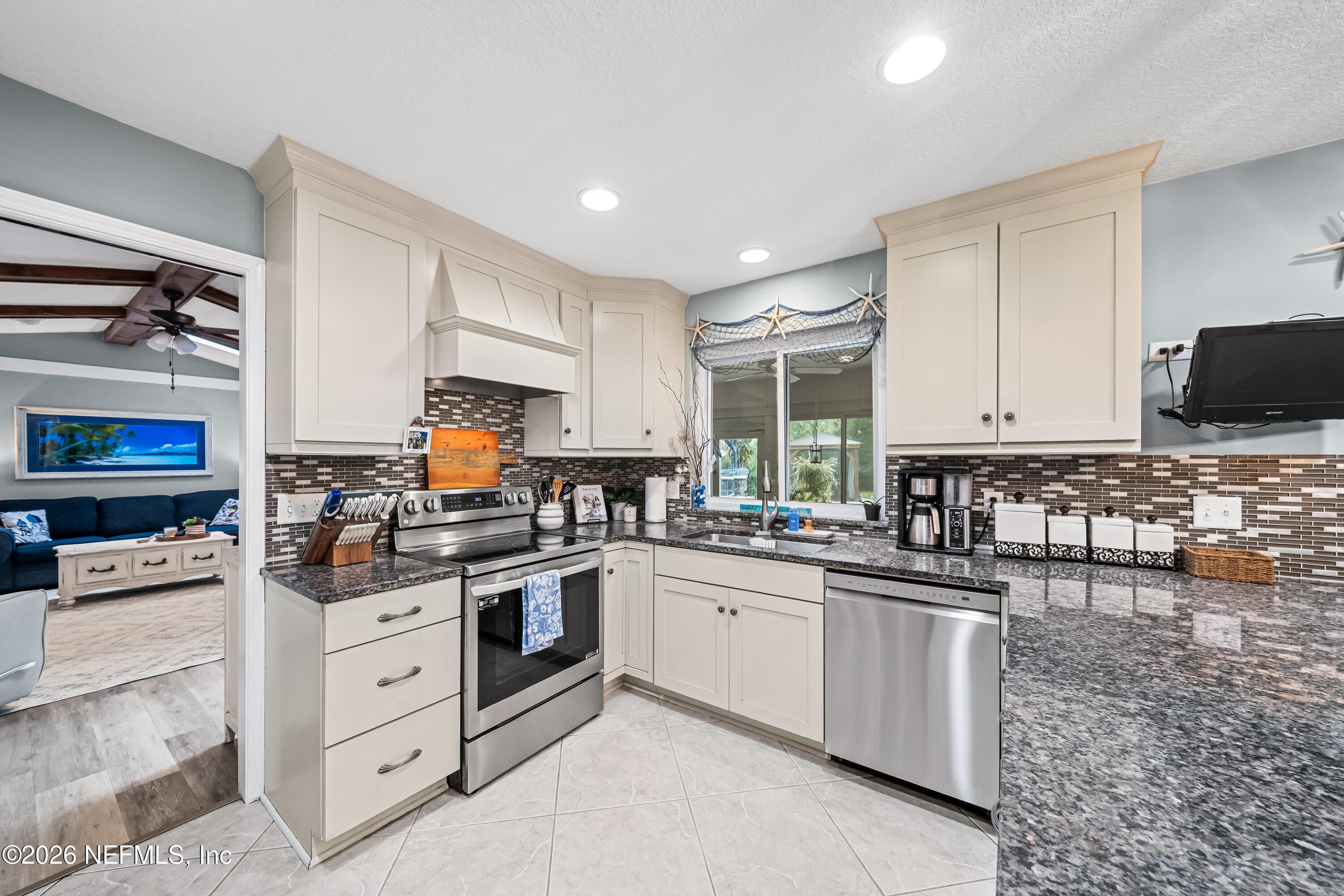 Photo 21 of 2265 MEADOW LARK Court, Jacksonville, FL 32246