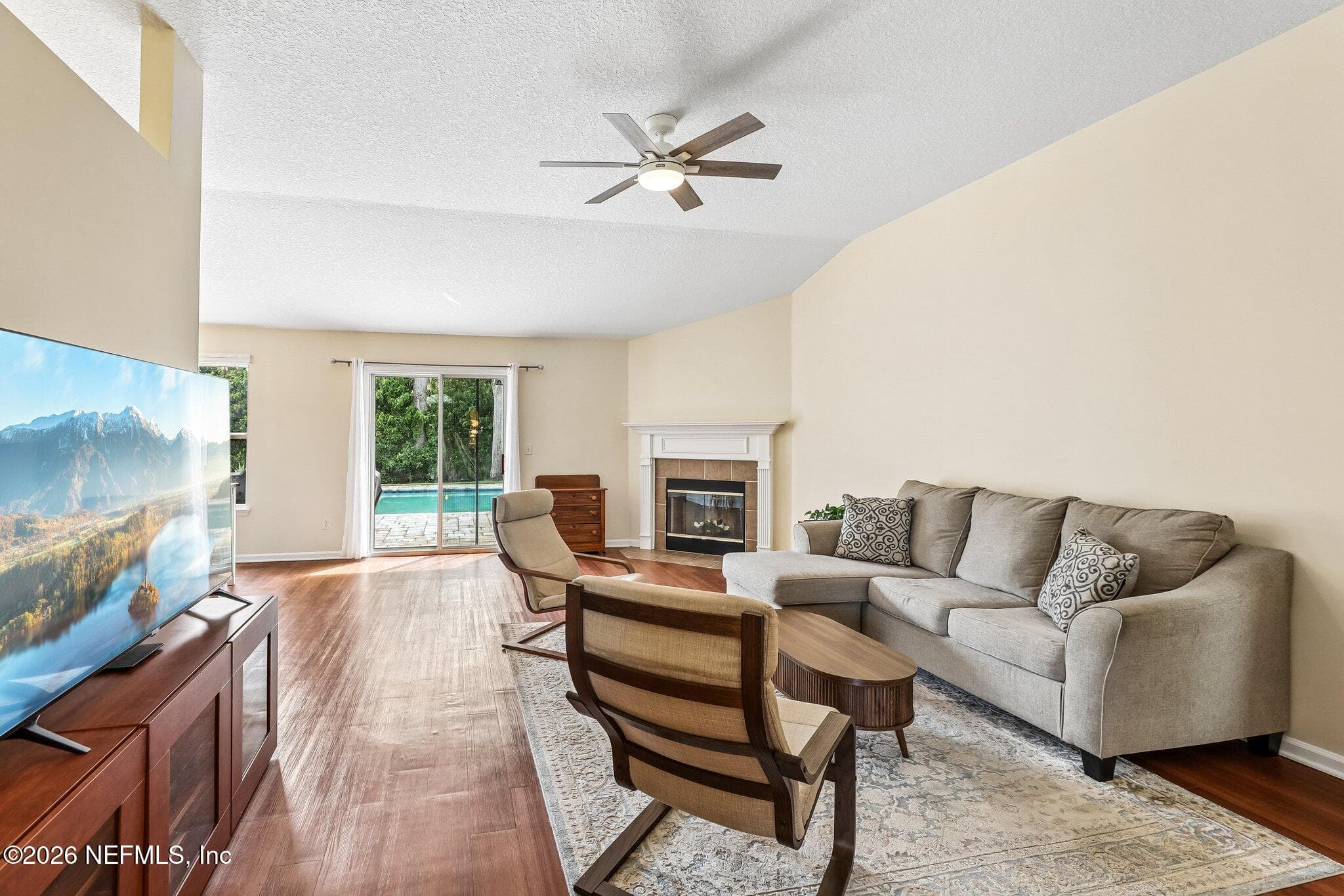 Photo 8 of 3215 GINNY LAKE Drive, Middleburg, FL 32068