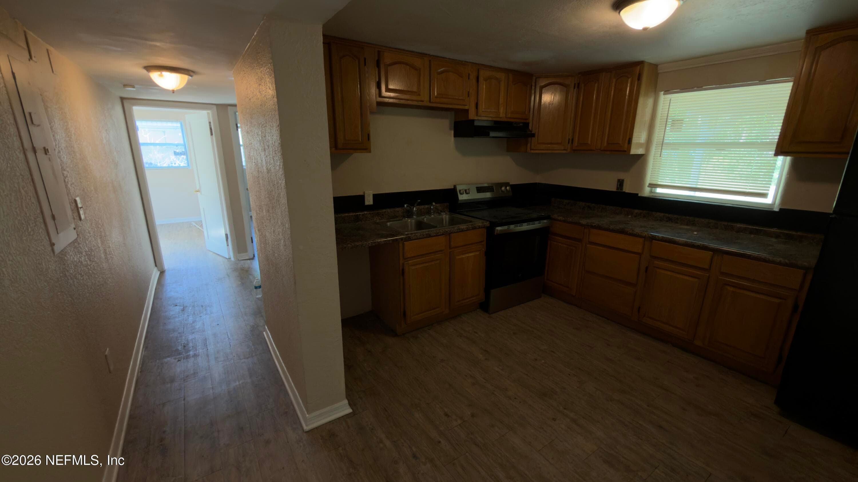 Photo 11 of 10592 HAVERFORD Road, Jacksonville, FL 32218
