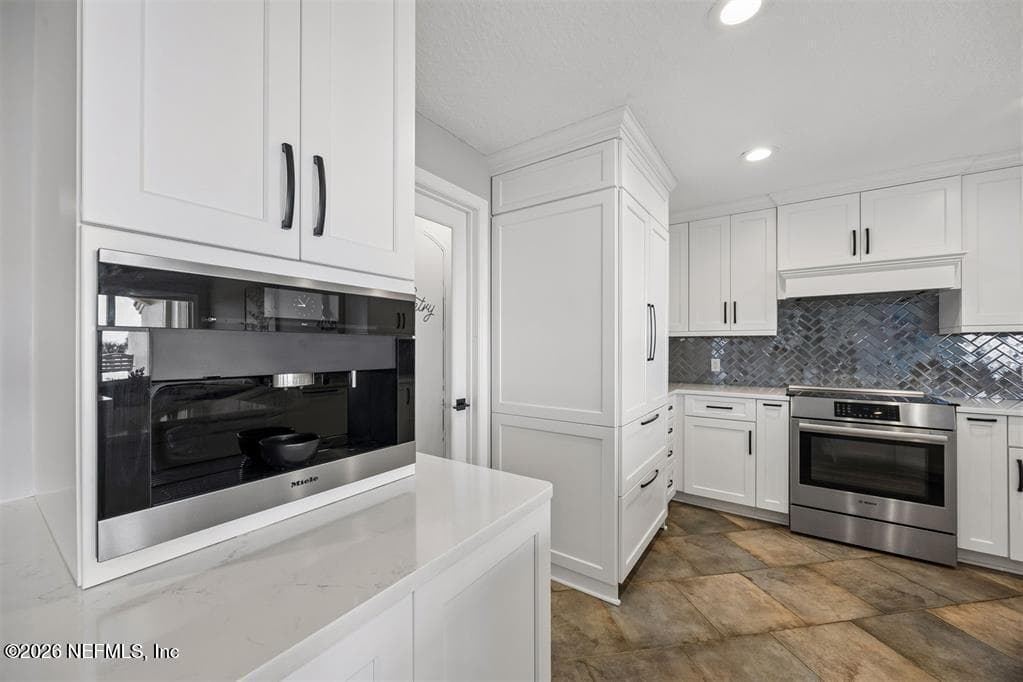 Entertain With Ease — 8030 FIRST COAST Highway 204, Fernandina Beach, FL 32034