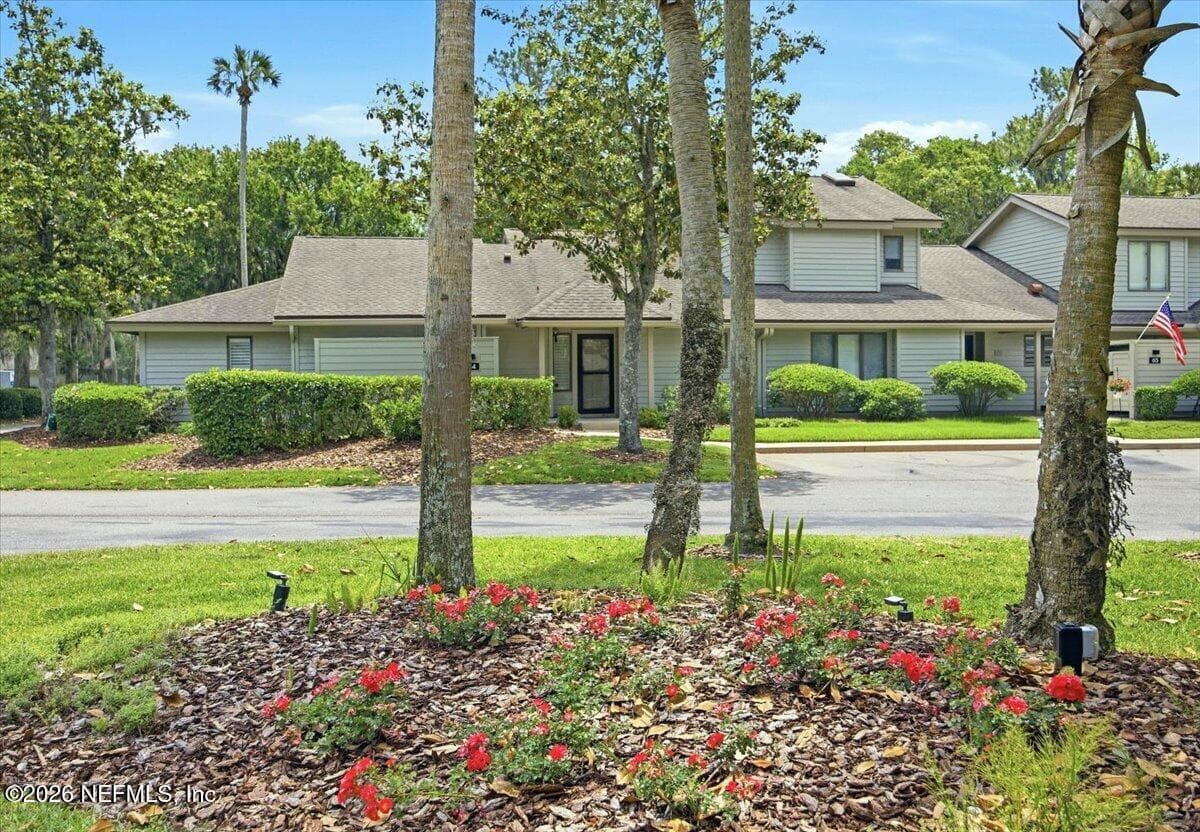 64 PLAYERS CLUB VILLAS Road, Ponte Vedra Beach, FL 32082