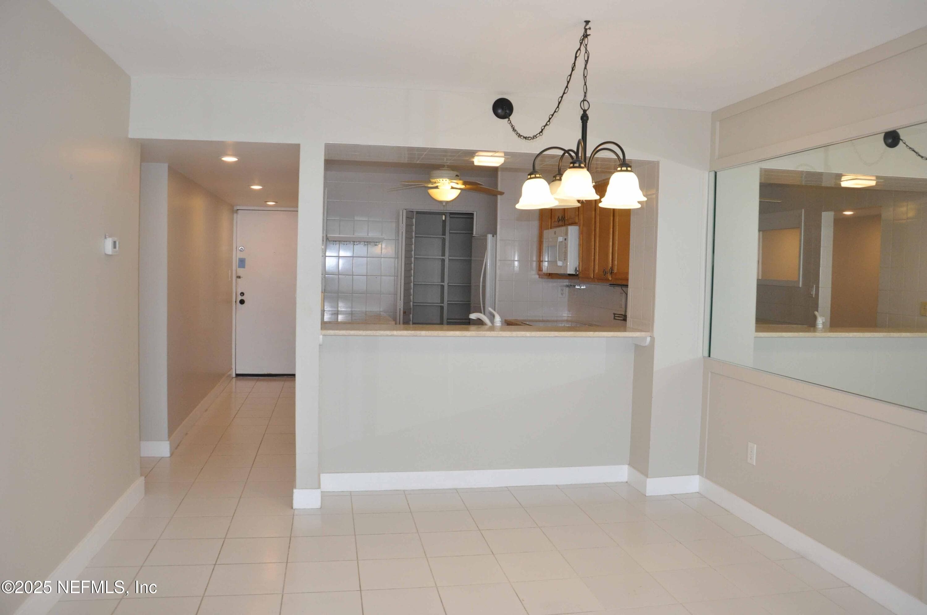 Photo 4 of 1301 S 1ST Street 906, Jacksonville Beach, FL 32250