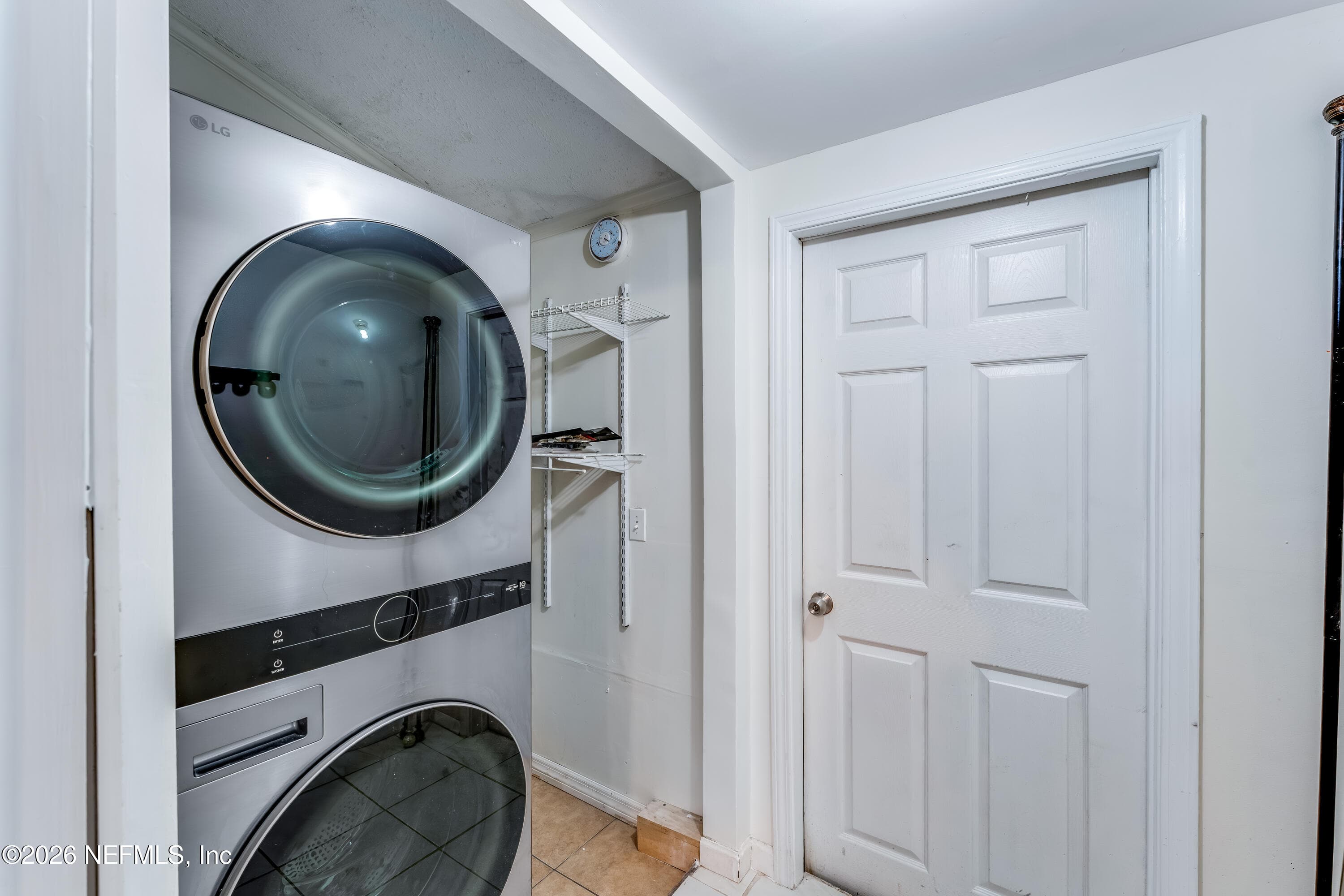 Laundry — 522 3RD Avenue S, Jacksonville Beach, FL 32250