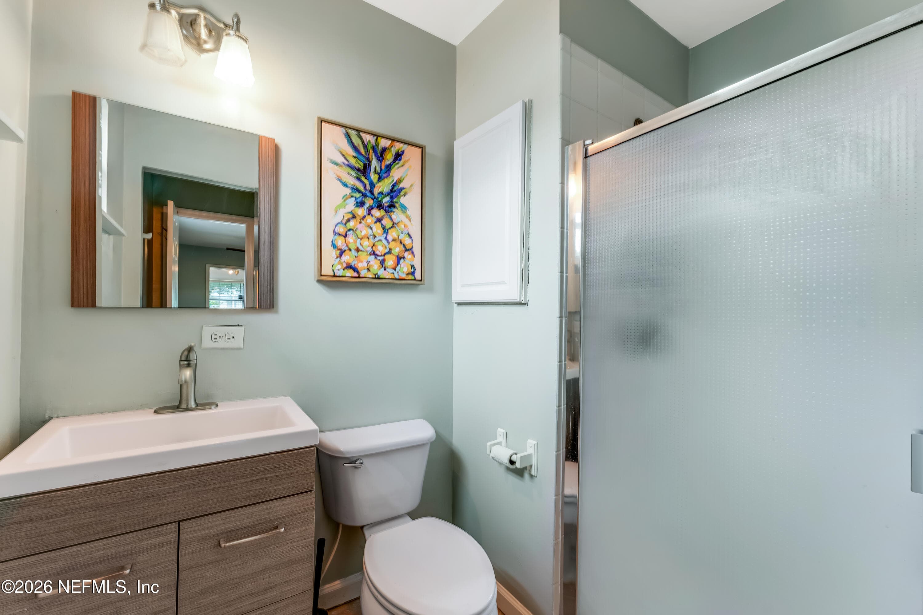 Bedroom One Ensuite Bathroom — 522 3RD Avenue S, Jacksonville Beach, FL 32250
