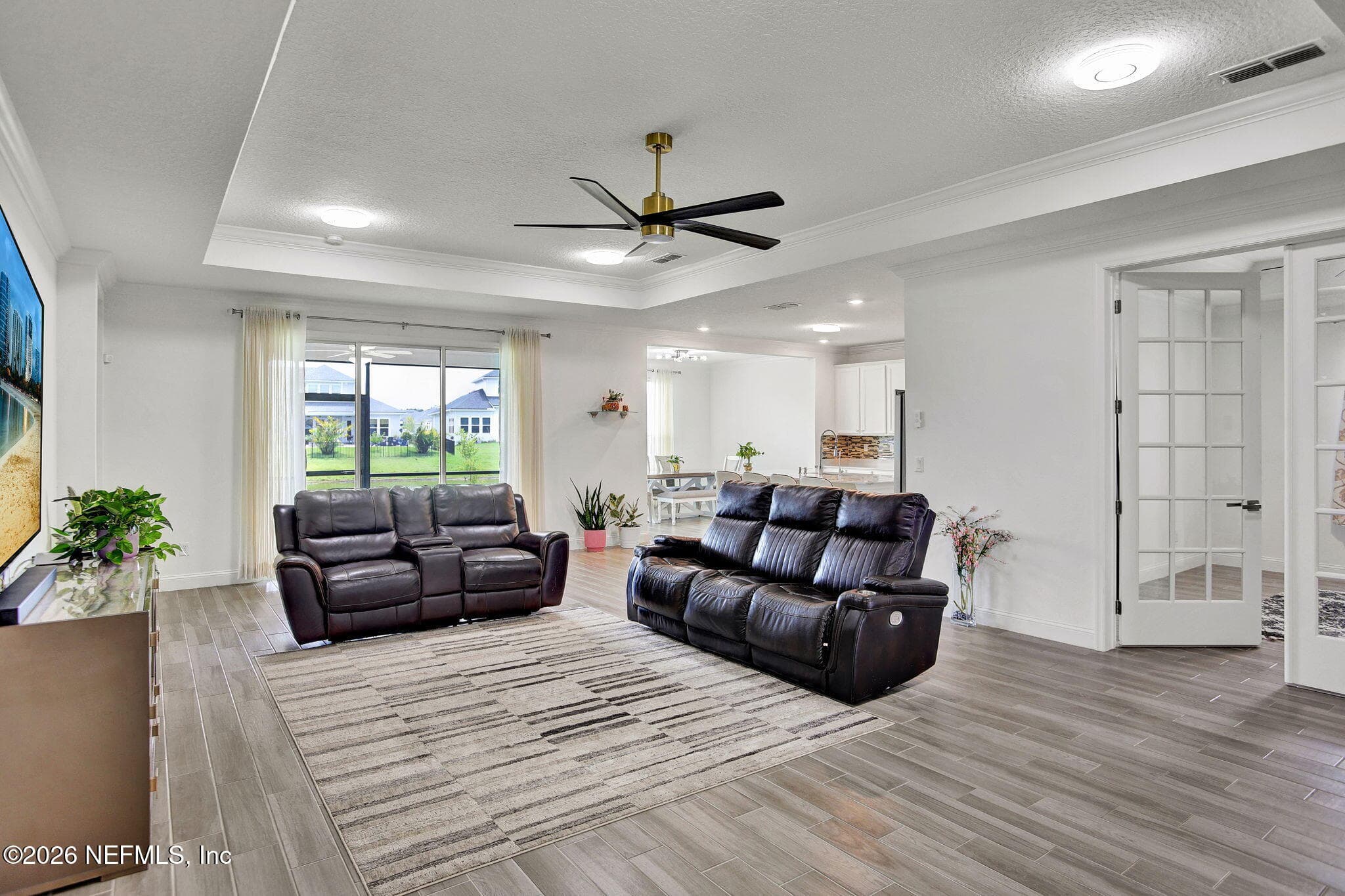 Photo 10 of 335 COUNTRY FERN Drive, Jacksonville, FL 32092