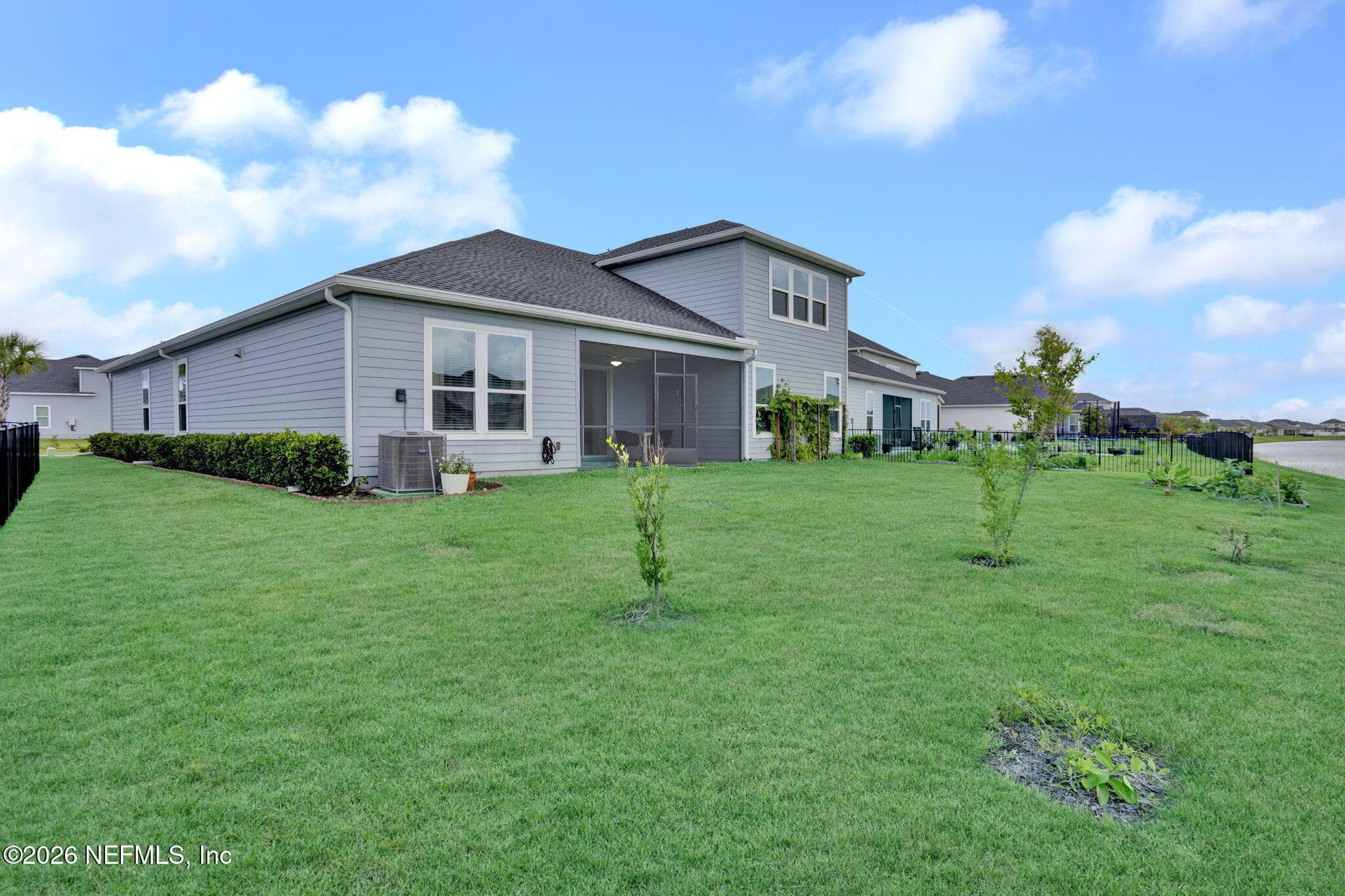 Photo 4 of 335 COUNTRY FERN Drive, Jacksonville, FL 32092