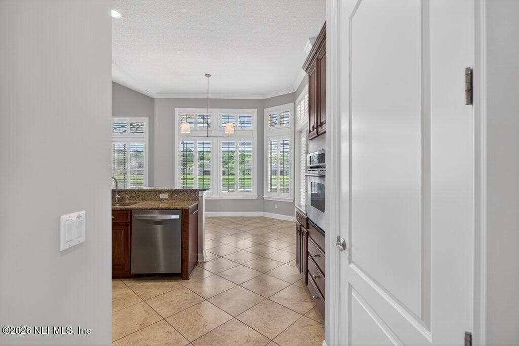 Photo 33 of 824 E DORCHESTER Drive, St. Johns, FL 32259