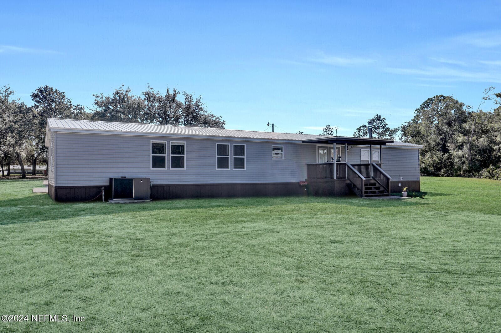 Photo 14 of 141 WOODS Road, San Mateo, FL 32187