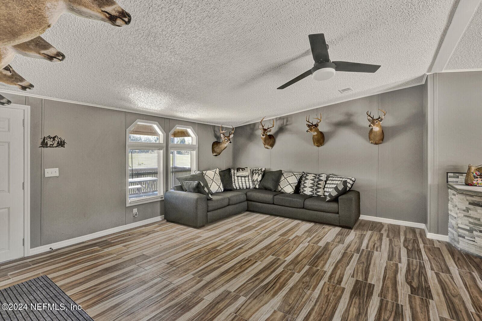 Photo 19 of 141 WOODS Road, San Mateo, FL 32187