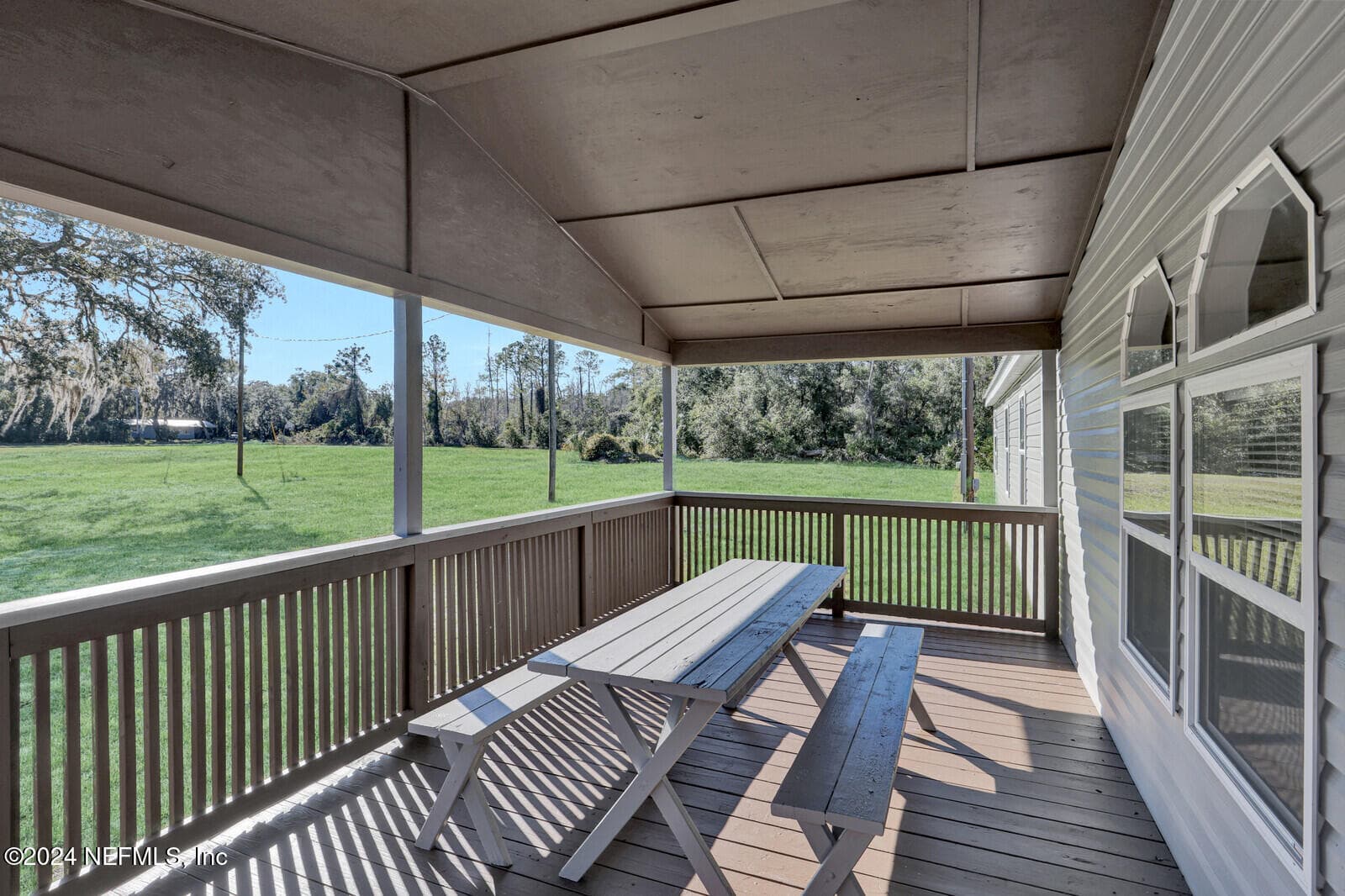 Photo 38 of 141 WOODS Road, San Mateo, FL 32187