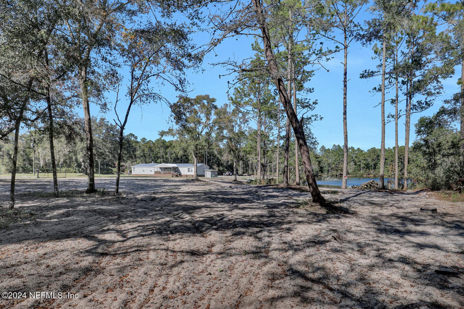 Photo 48 of 141 WOODS Road, San Mateo, FL 32187