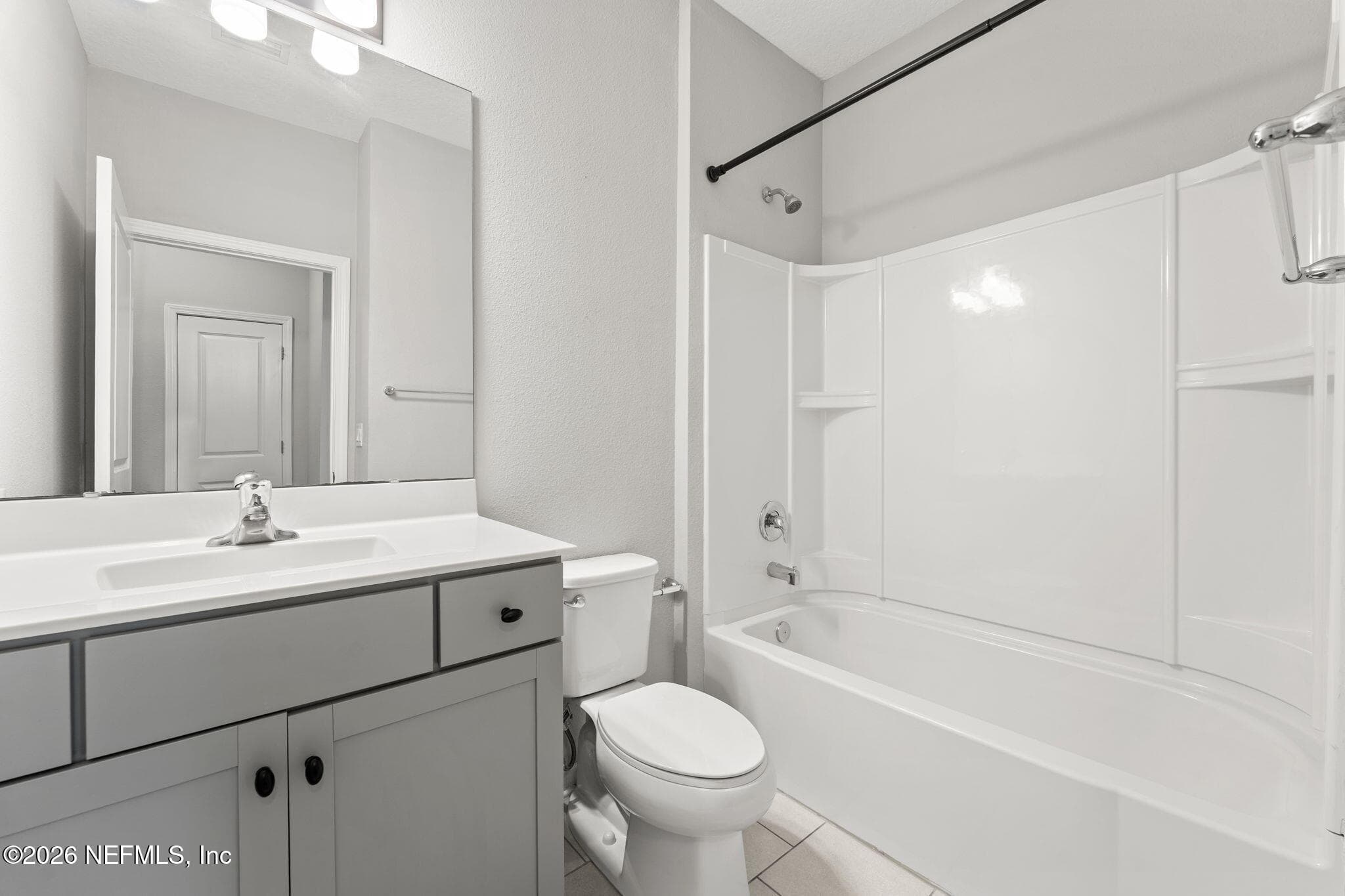 Guest Bath — 2254 EAGLE TALON Circle, Fleming Island, FL 32003