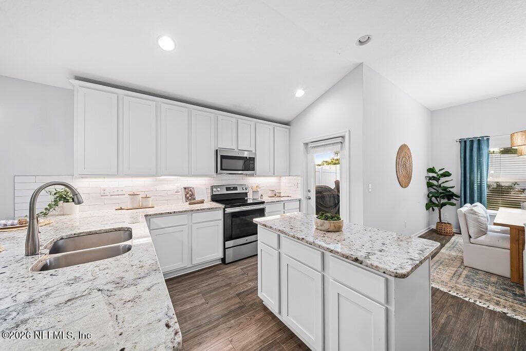 Photo 7 of 2163 SANDY BAY Lane, Jacksonville, FL 32233